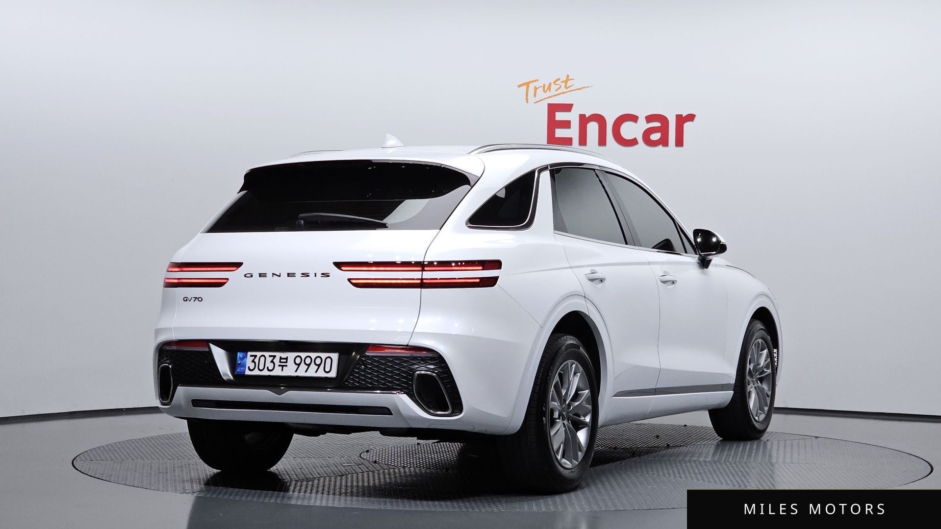 Genesis GV70 2022 — миниатюра 2