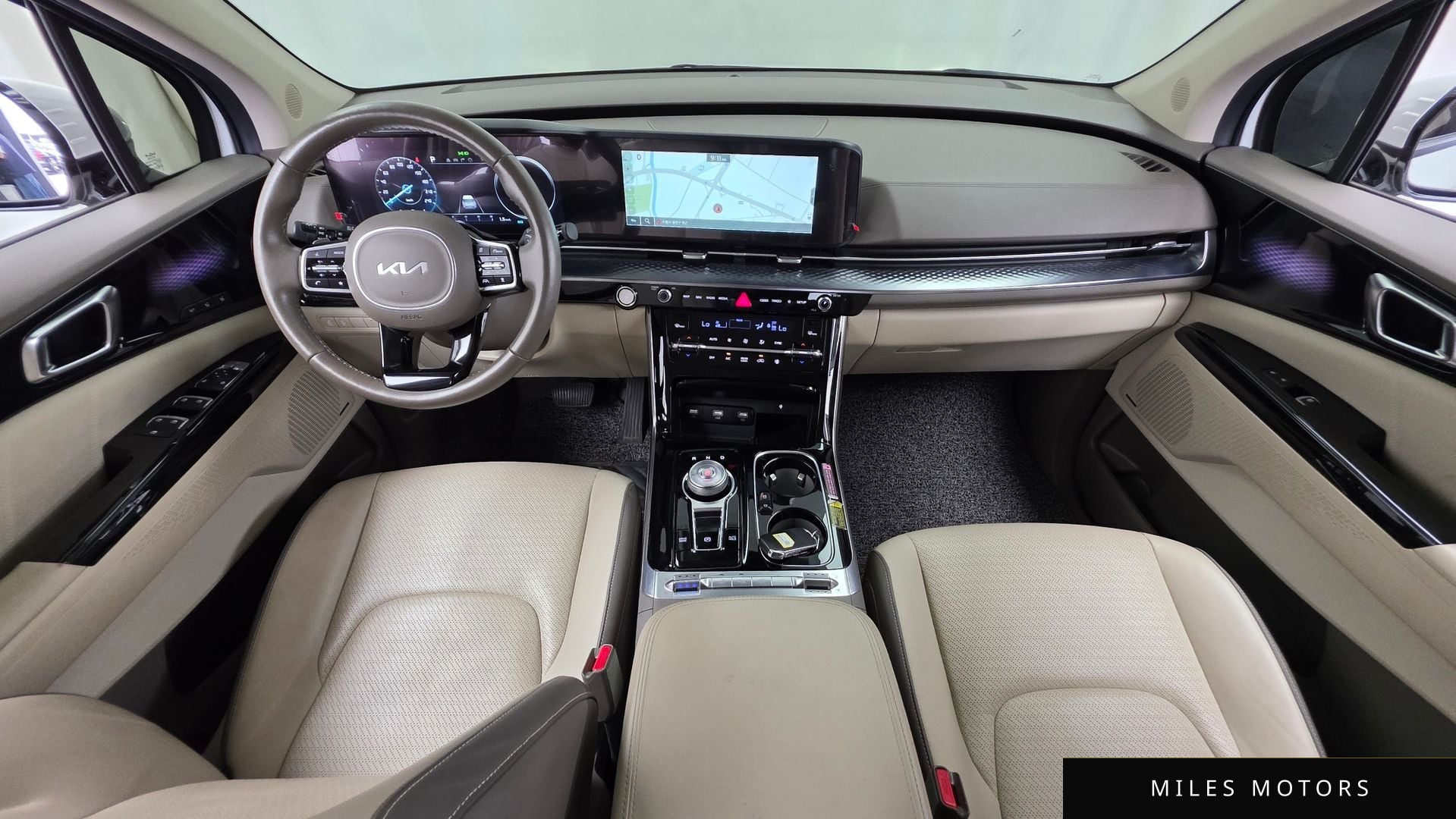 Kia Carnival 2023 — миниатюра 10