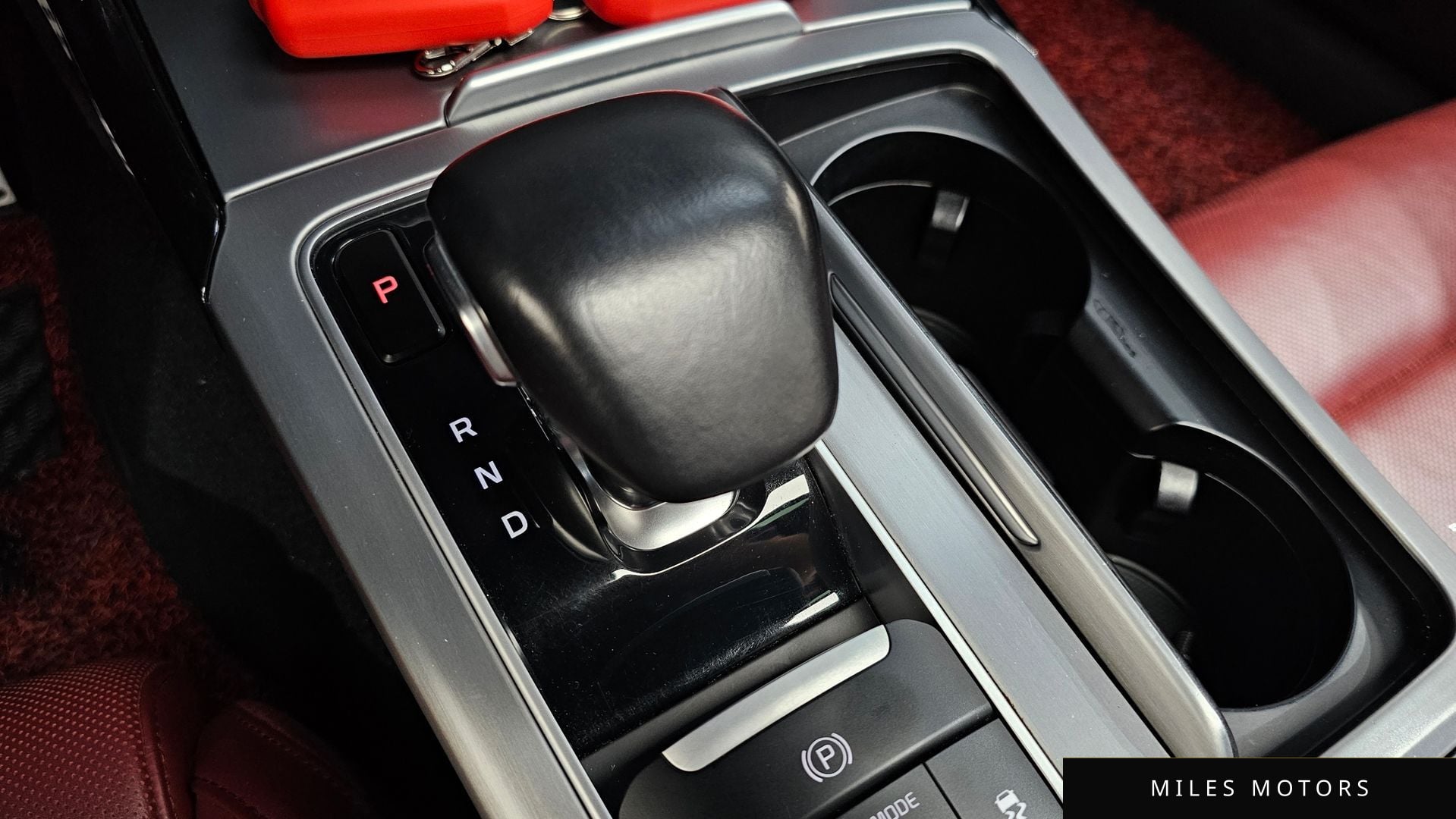 Kia Stinger 2018 — миниатюра 11