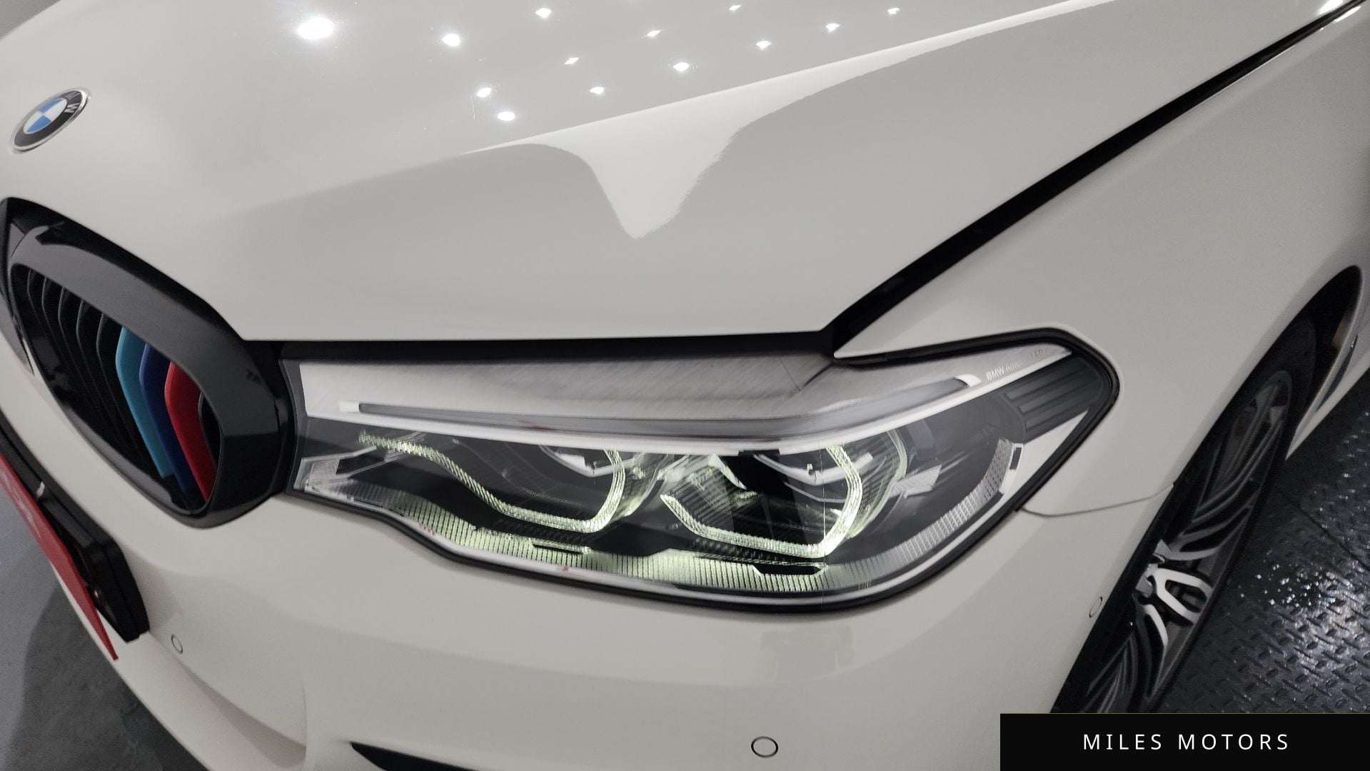 BMW 5 Series (G30) 2020 — миниатюра 8