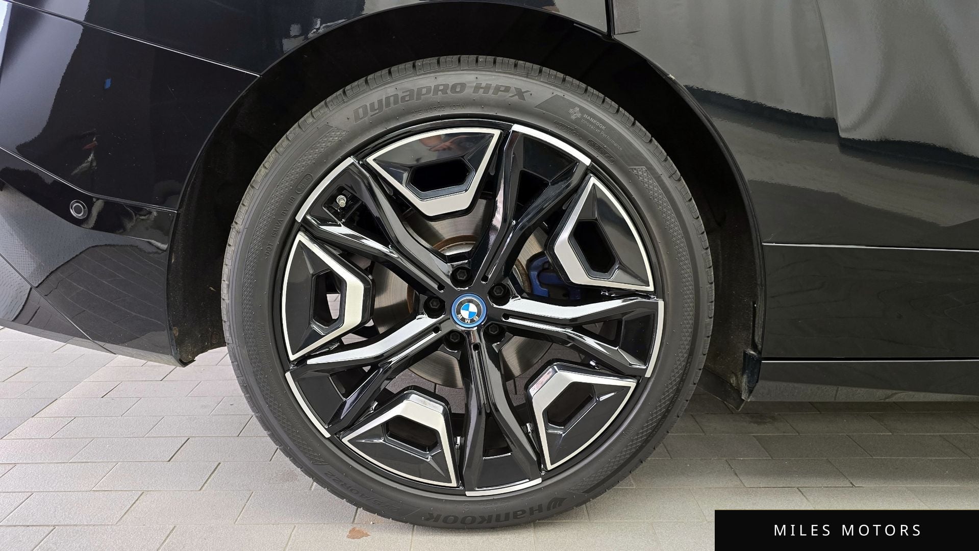 BMW iX 2023 — миниатюра 5