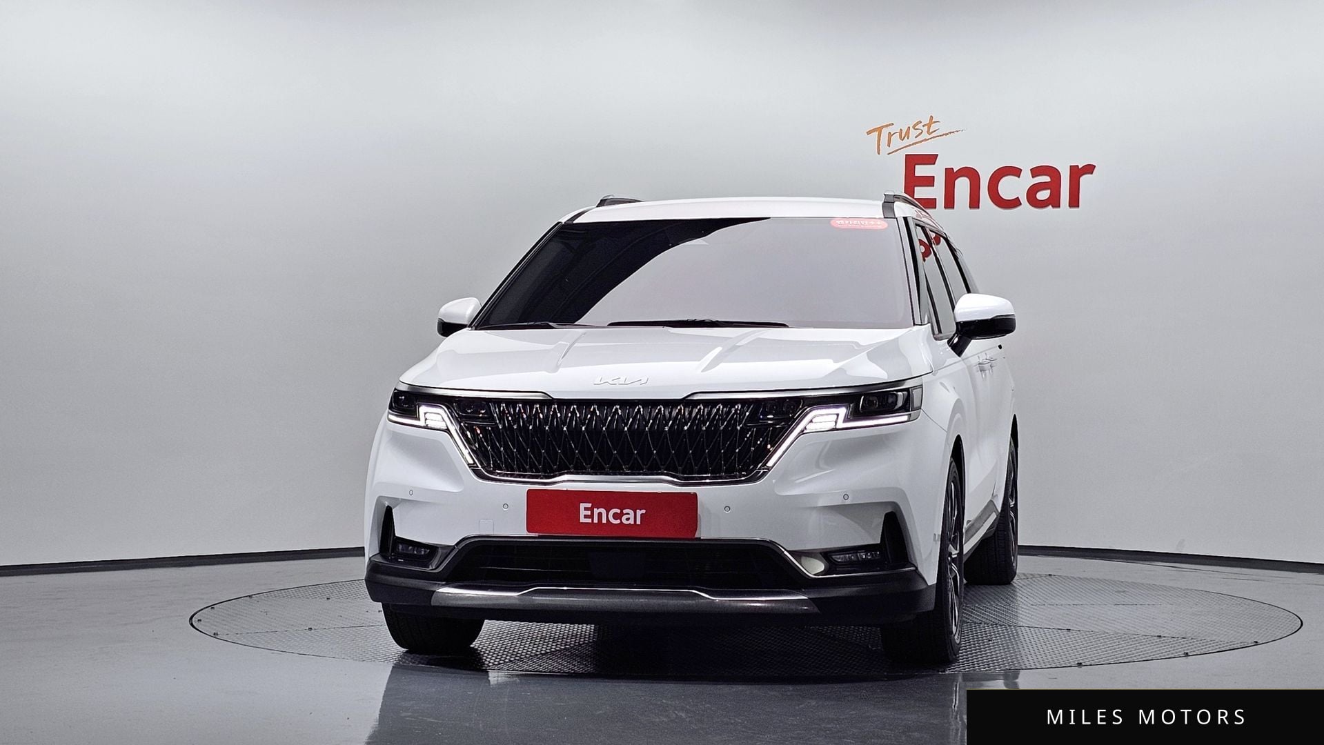 Kia Carnival 2023 — миниатюра 2