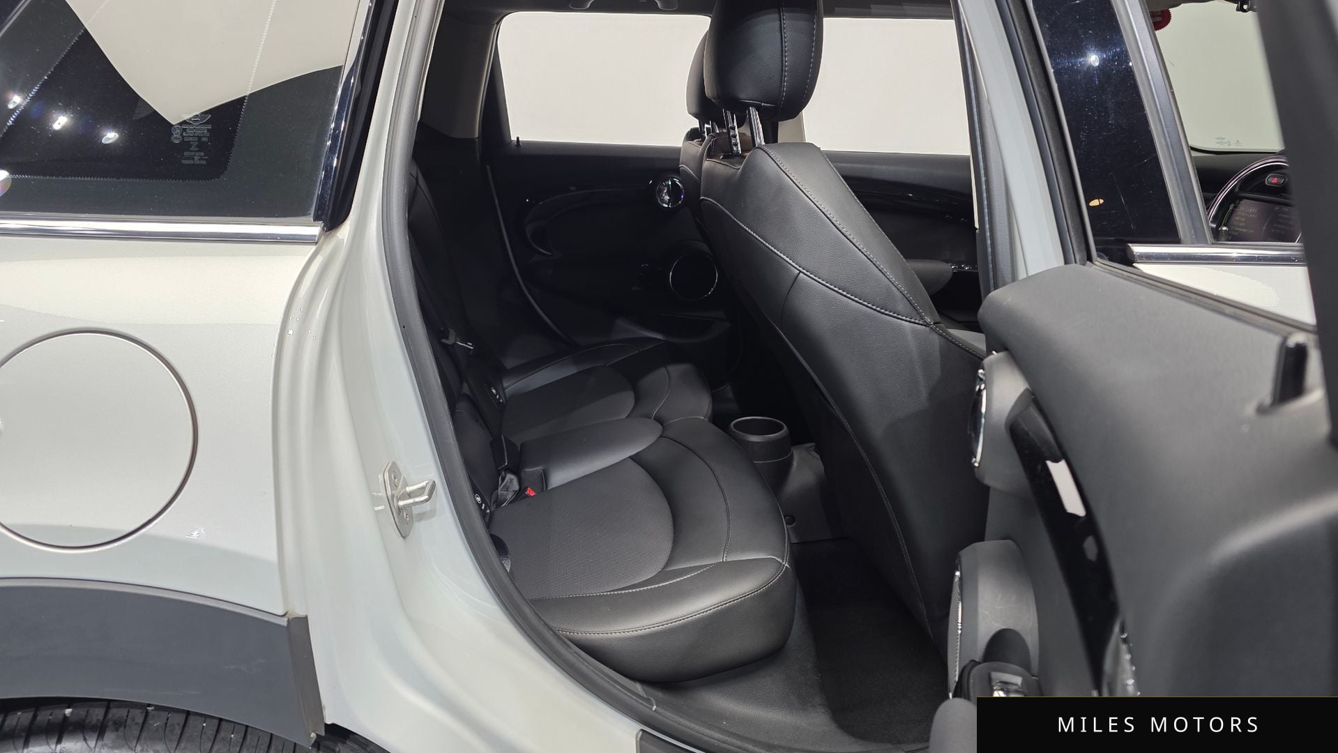 MINI Cooper 2017 — миниатюра 12