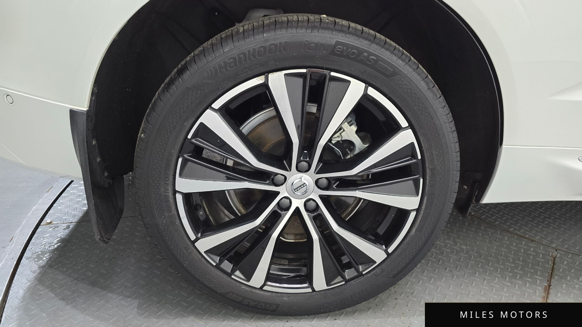Volvo XC60 2024 — миниатюра 5