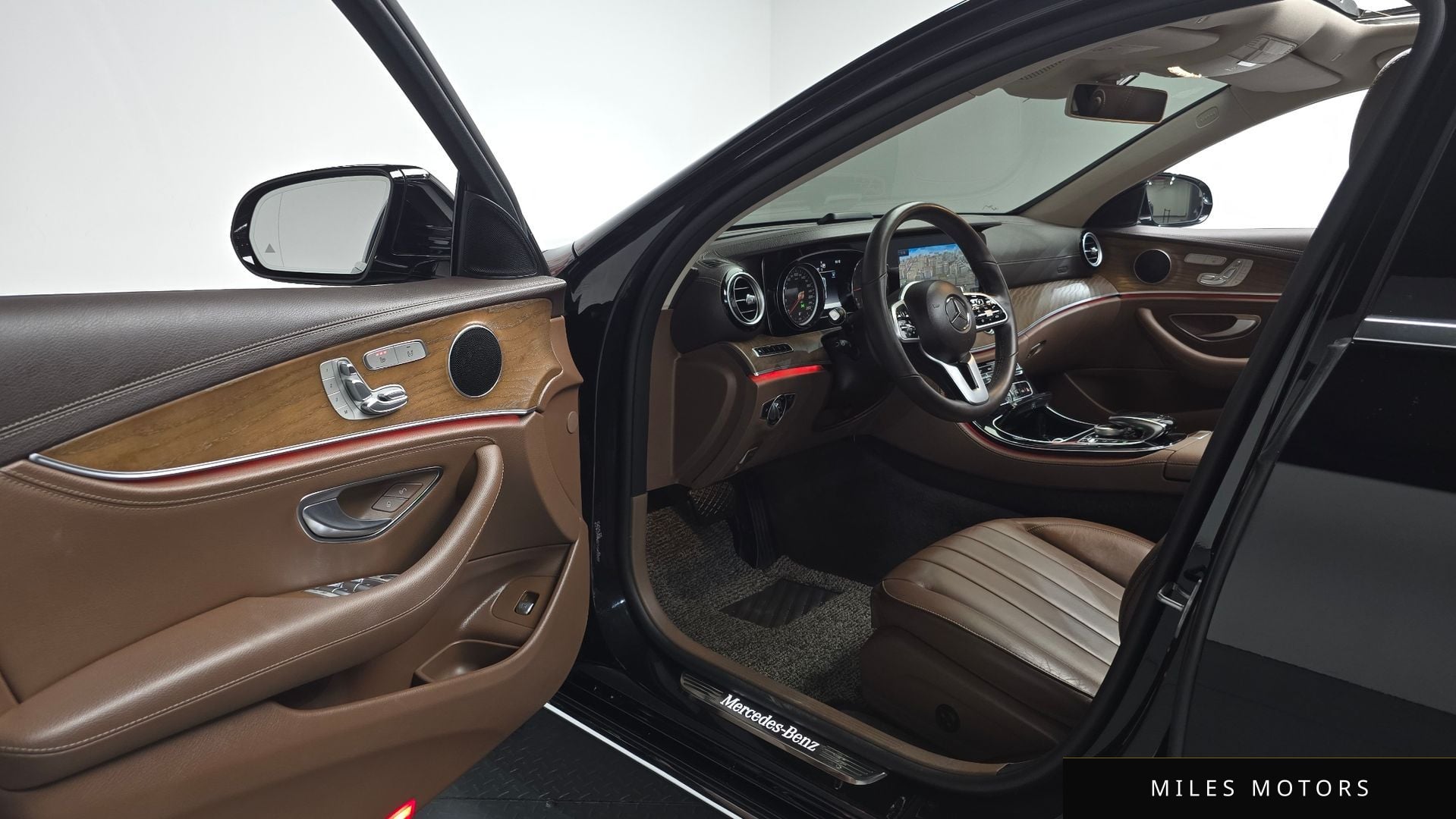 Mercedes-Benz E-Class W213 2019 — миниатюра 12