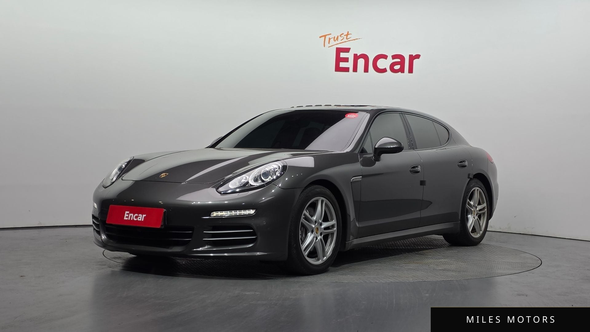 Porsche Panamera 2014 — фото 1 из 12