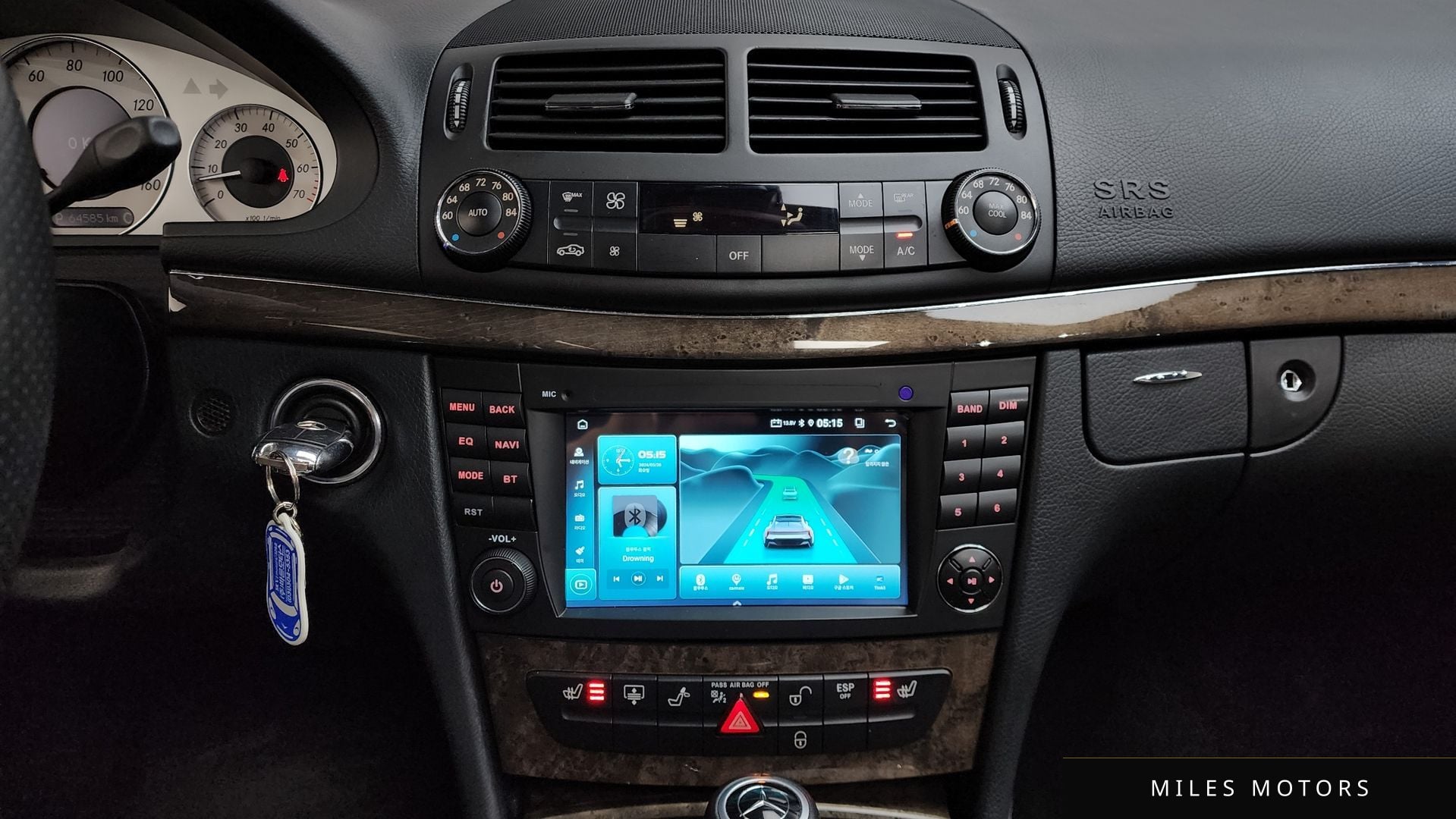 Mercedes-Benz E-Class W211 2009 — миниатюра 12