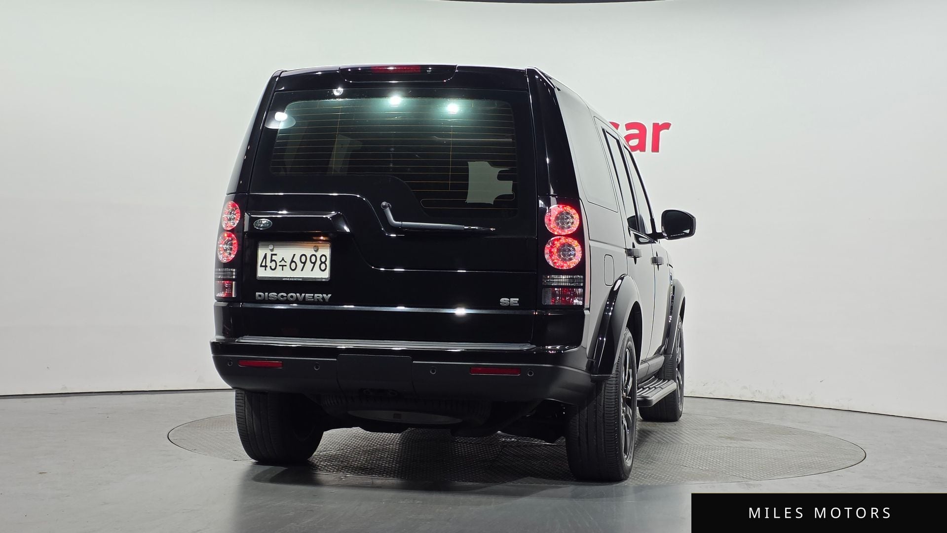 Land Rover Discovery 2015 — миниатюра 3