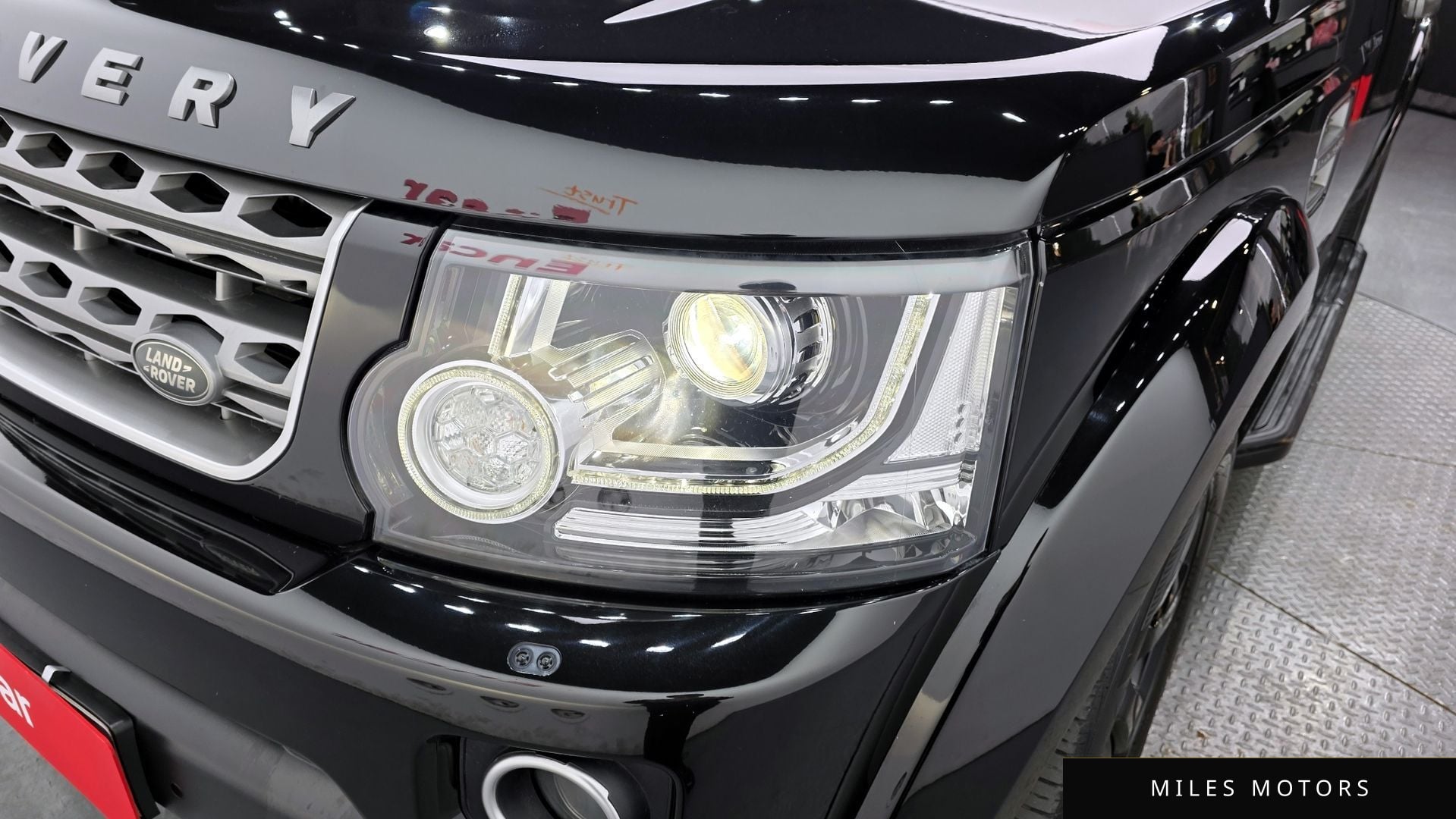 Land Rover Discovery 2015 — миниатюра 7