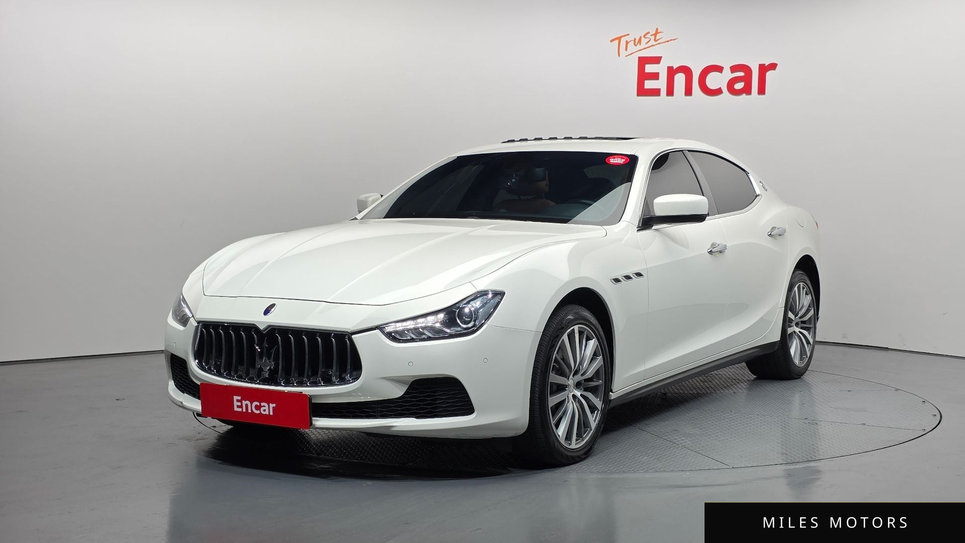 Maserati Ghibli 2014 — фото 1 из 12