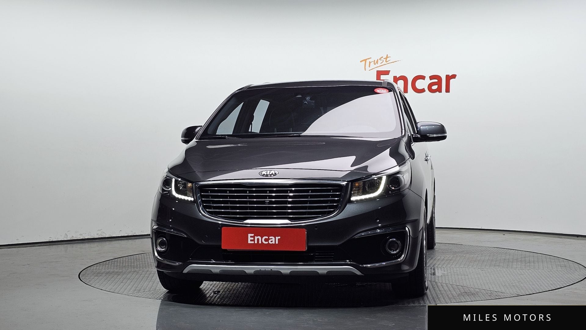 Kia Canival 2018 — миниатюра 3