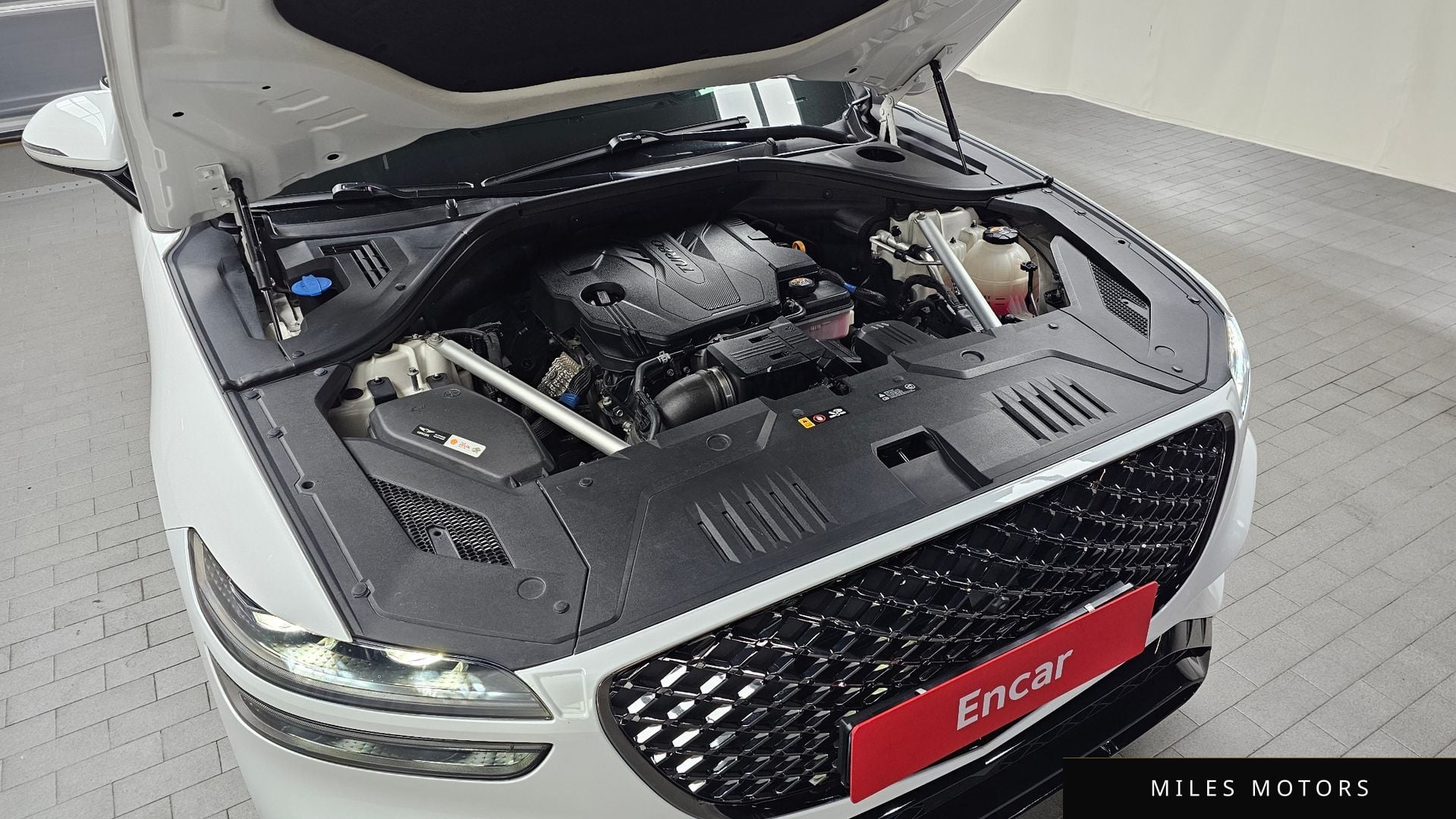 Genesis GV70 2021 — миниатюра 6
