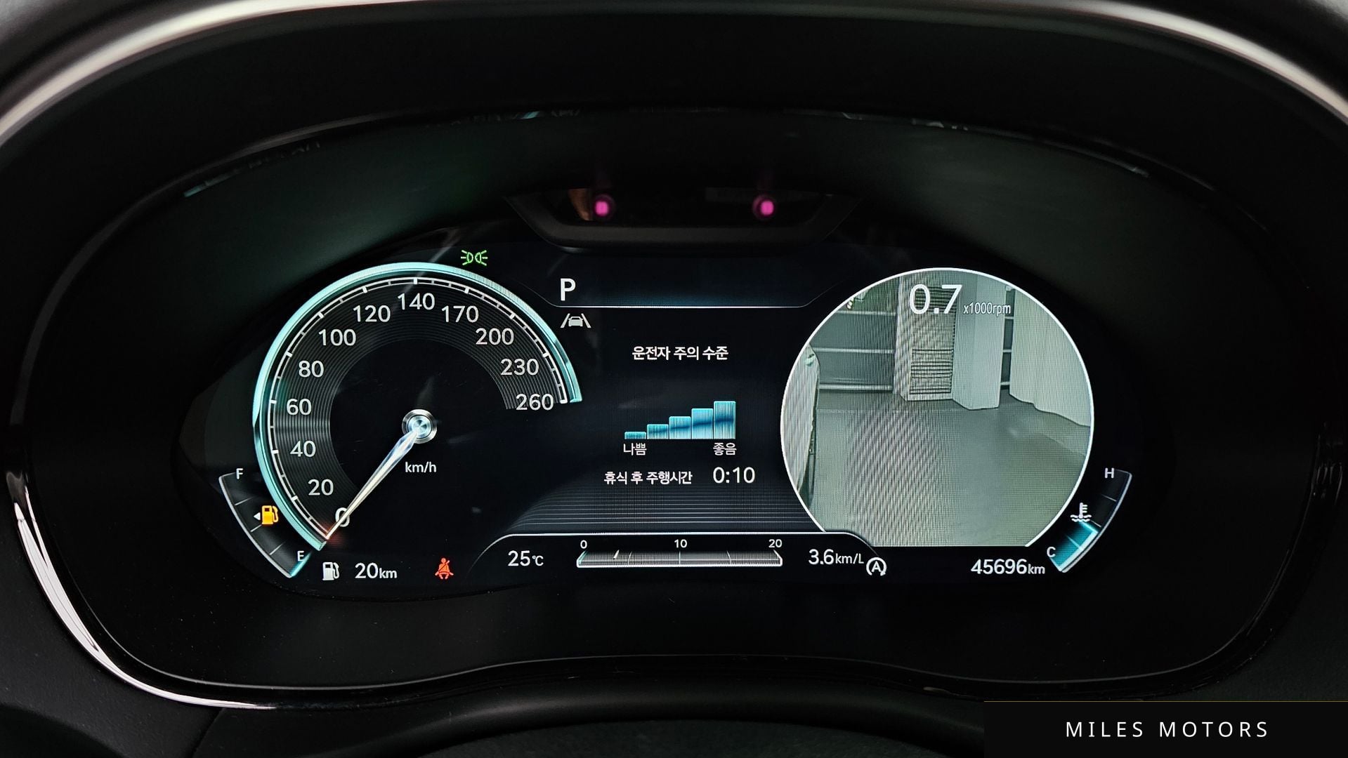 Genesis GV70 2021 — миниатюра 11