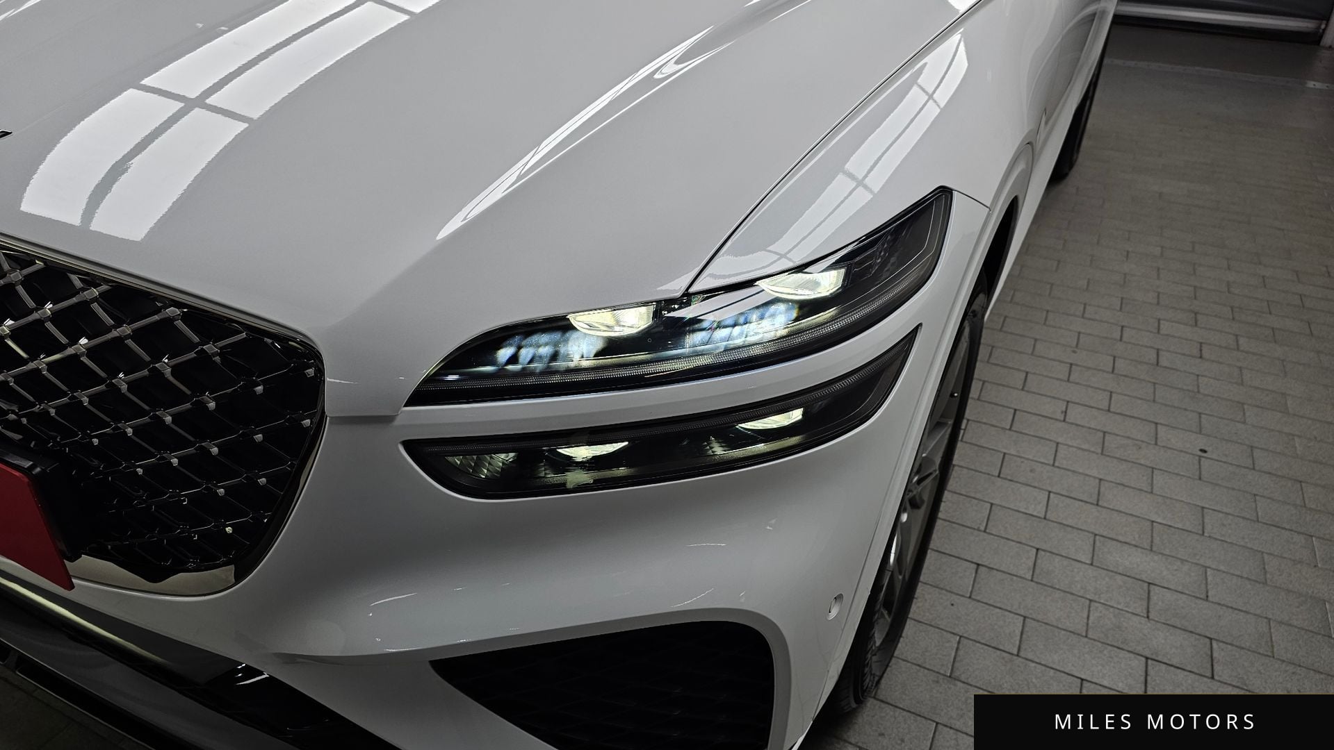Genesis GV70 2021 — миниатюра 8