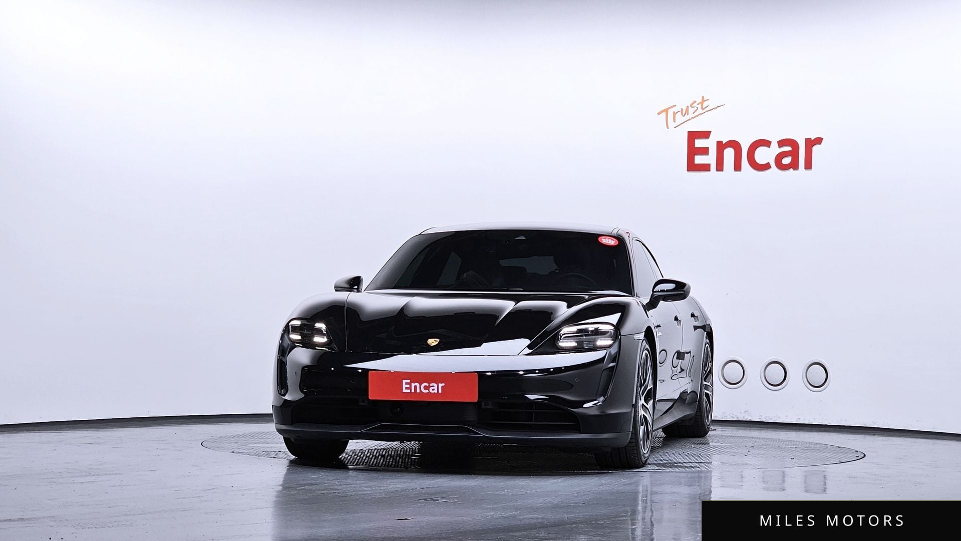 Porsche Taycan 2022 — миниатюра 3