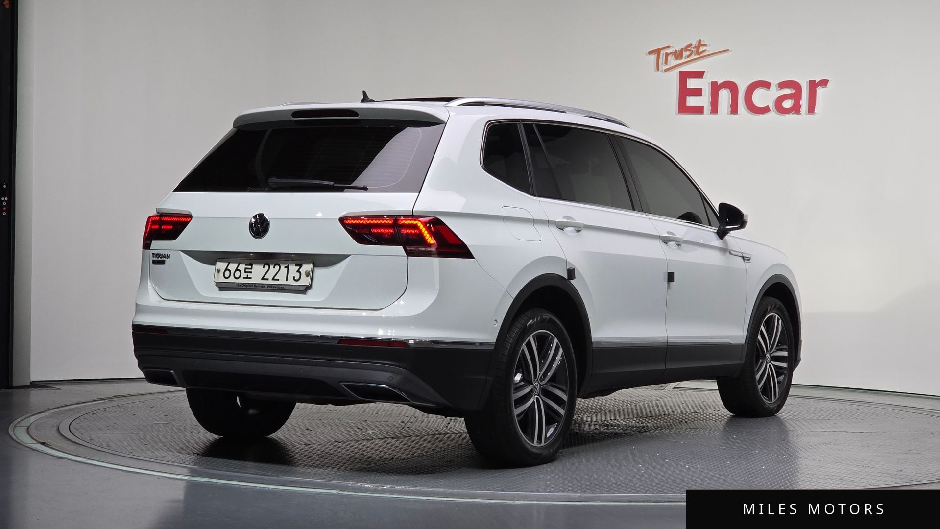 Volkswagen Tiguan 2018 — миниатюра 2
