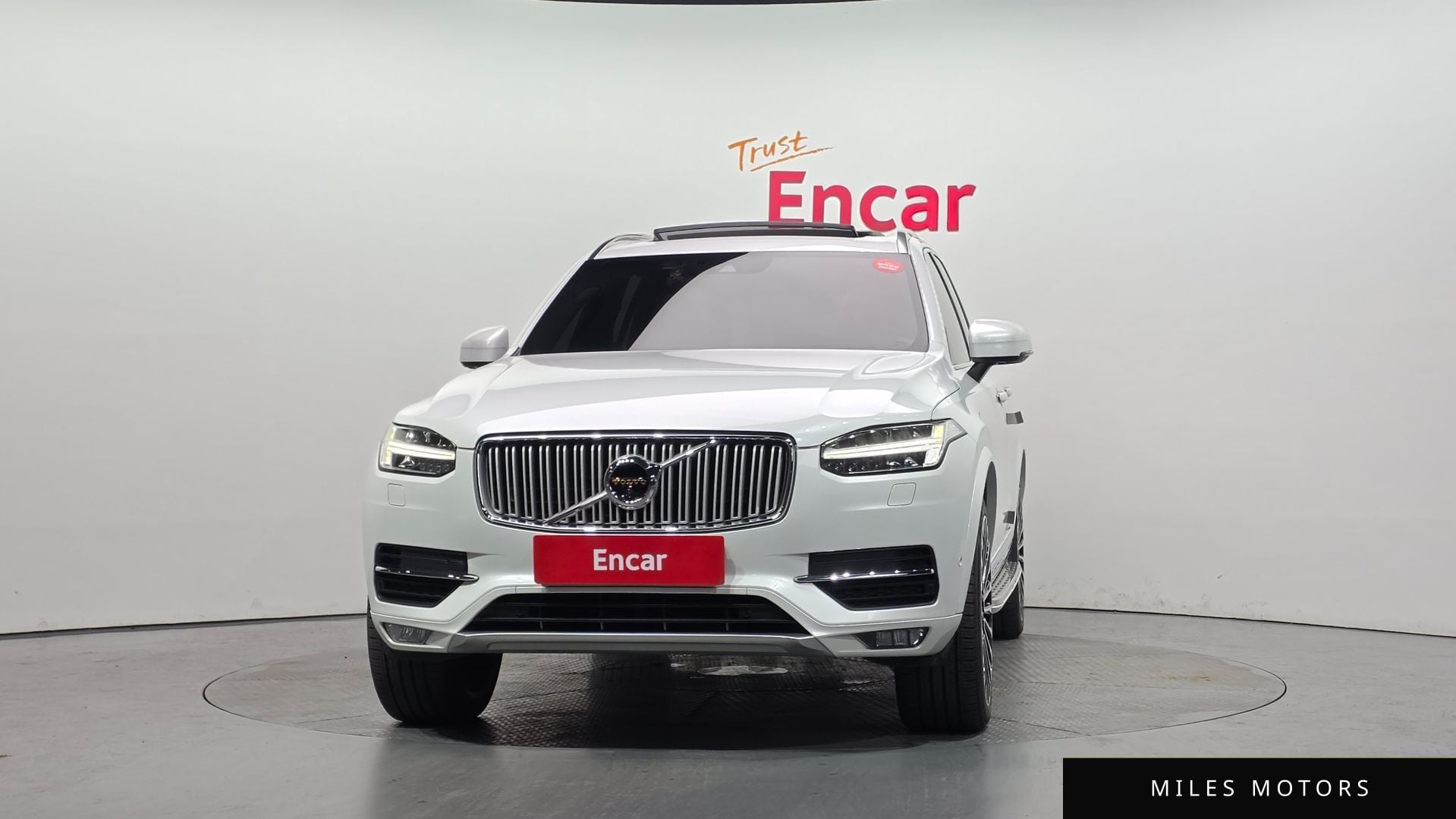 Volvo XC90 2017 — миниатюра 3