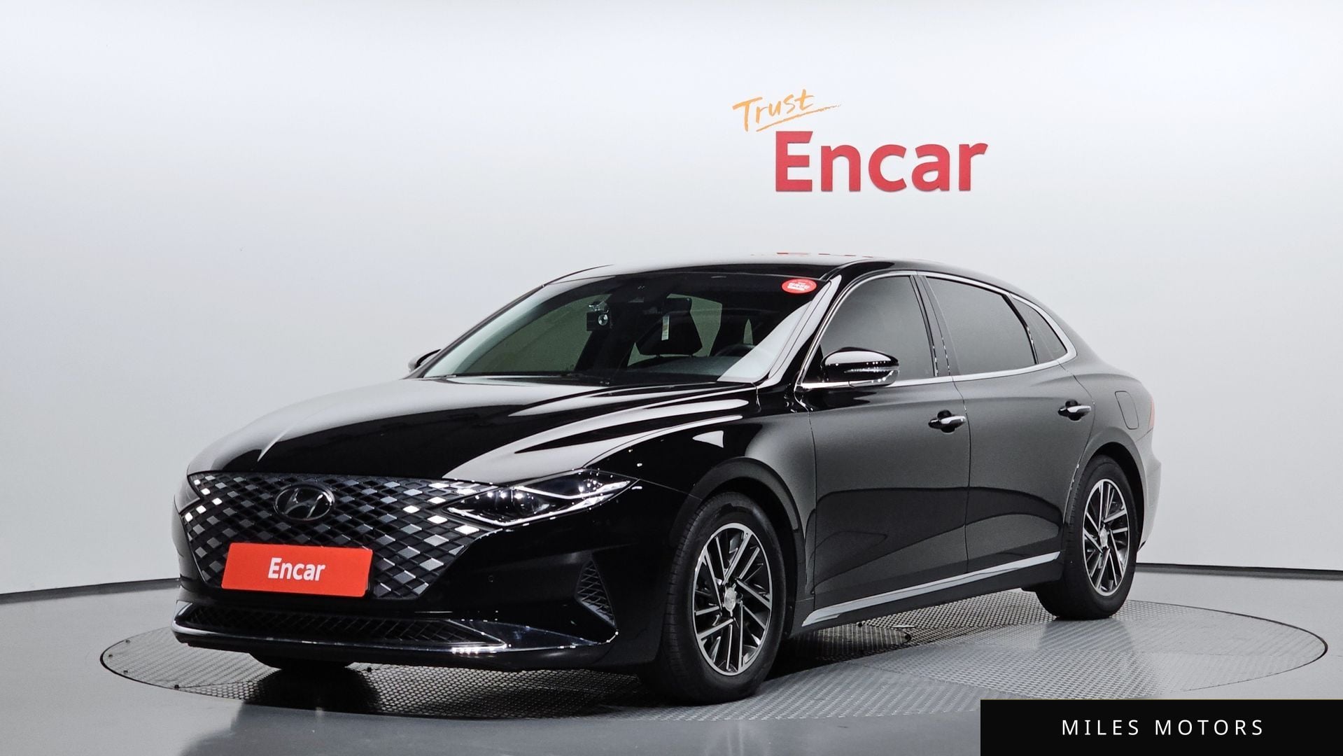 Hyundai Grandeur 2021 — фото 1 из 12