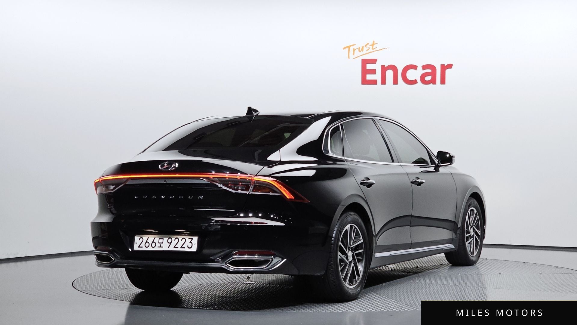Hyundai Grandeur 2021 — миниатюра 2
