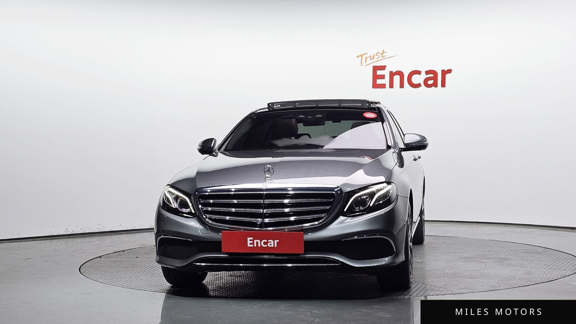 Mercedes-Benz E-Class W213 2017 — миниатюра 3