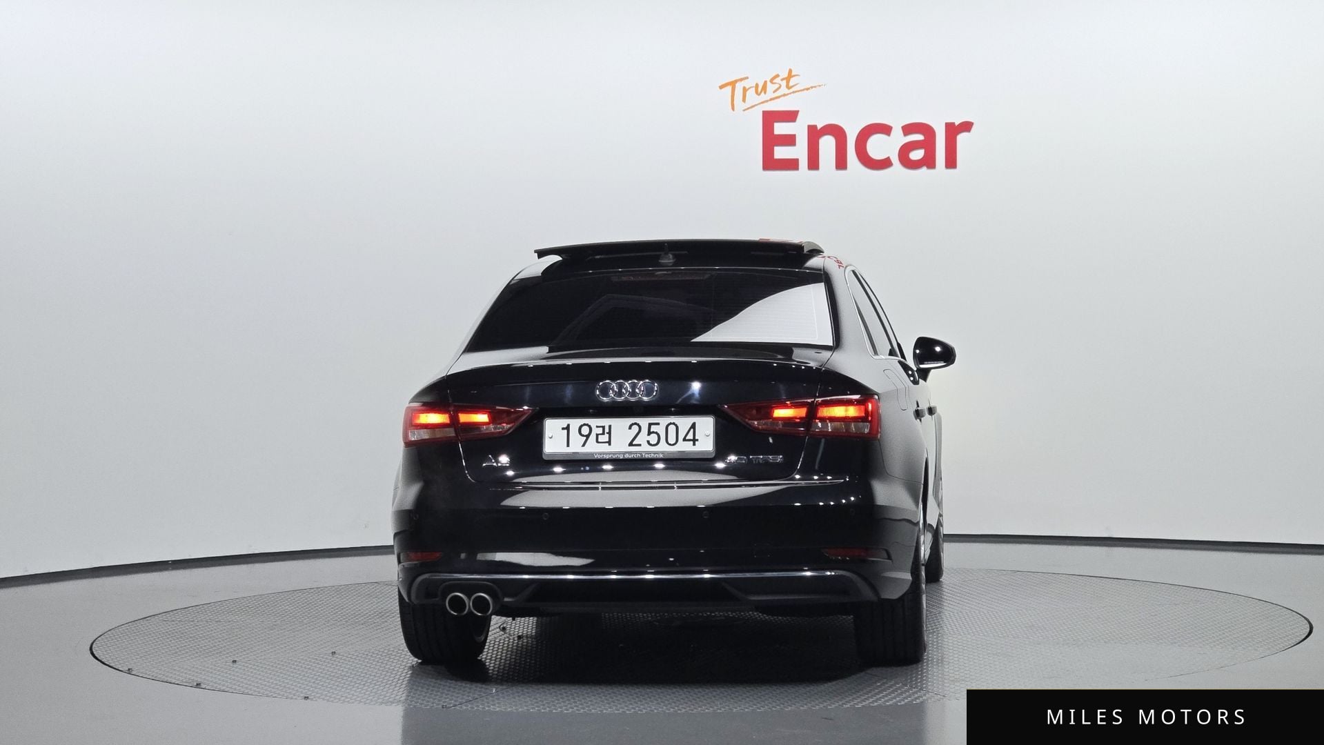 Audi A3 2018 — миниатюра 4