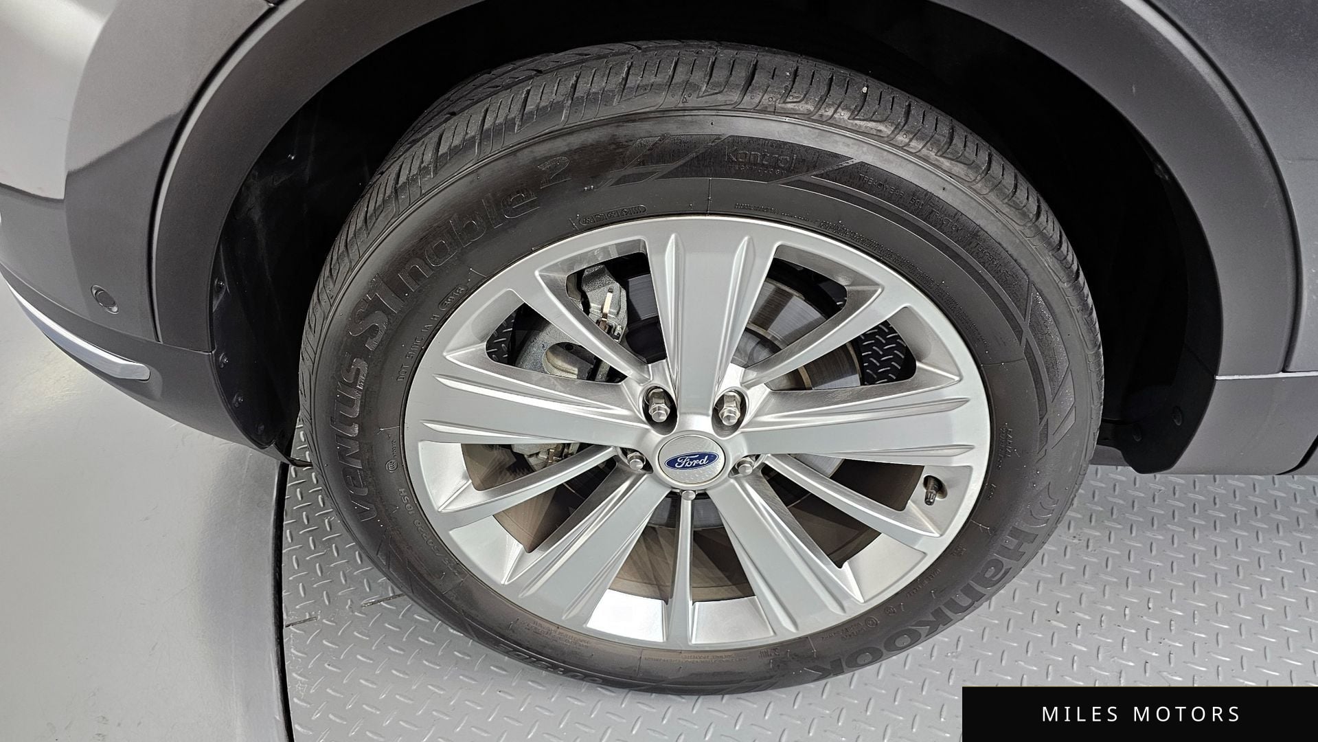 Ford Explorer 2019 — миниатюра 5