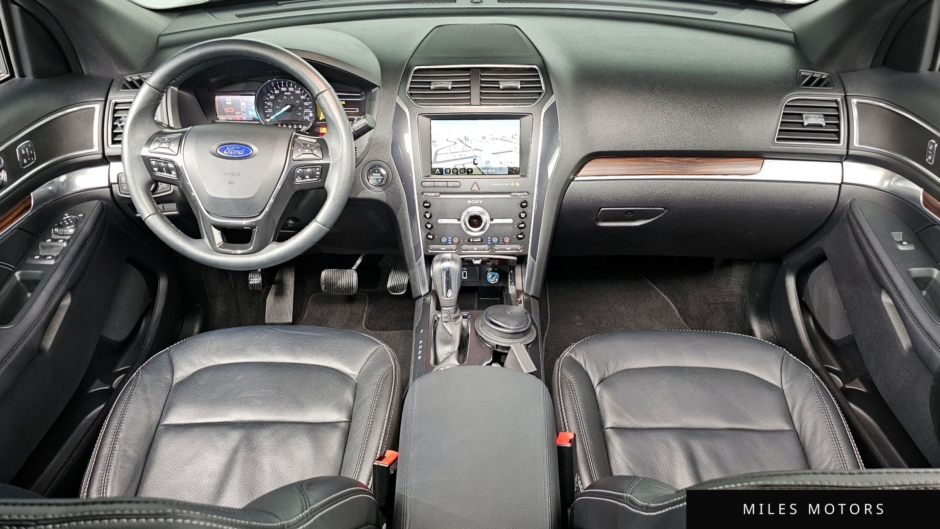 Ford Explorer 2019 — миниатюра 10