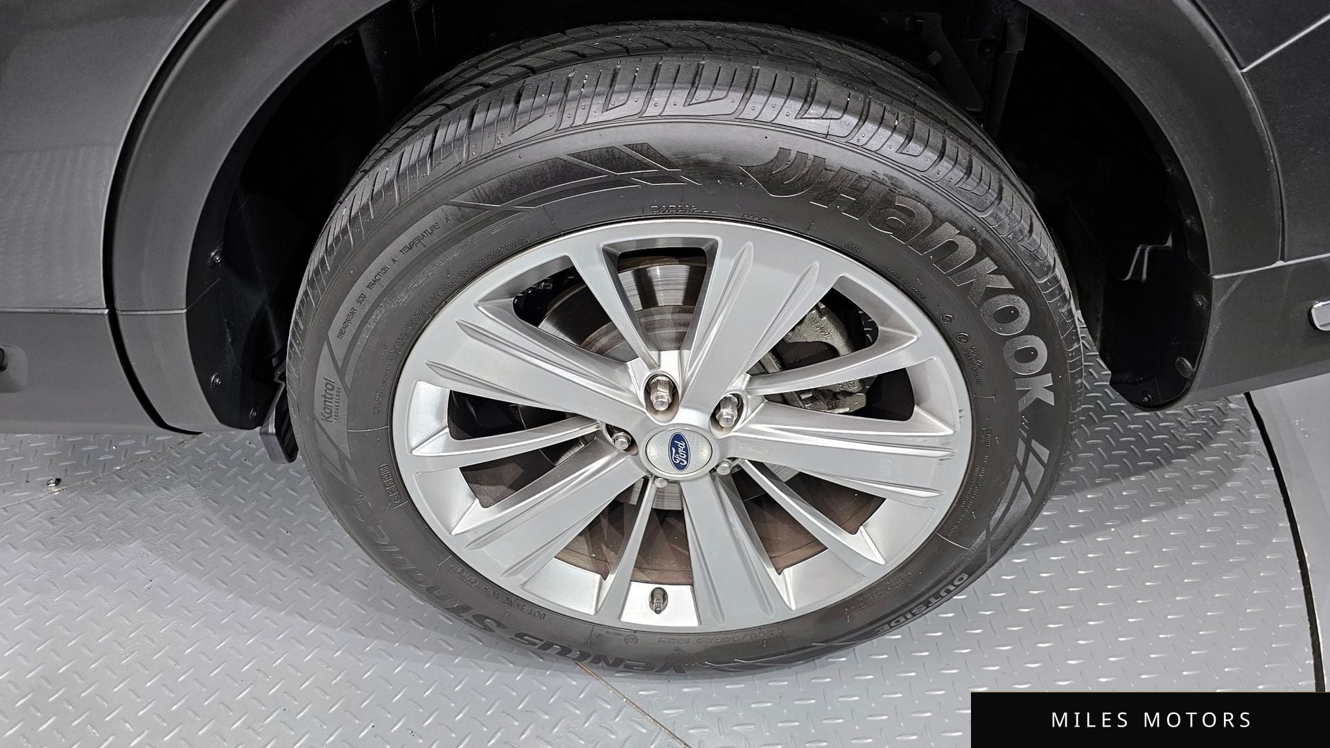 Ford Explorer 2019 — миниатюра 7