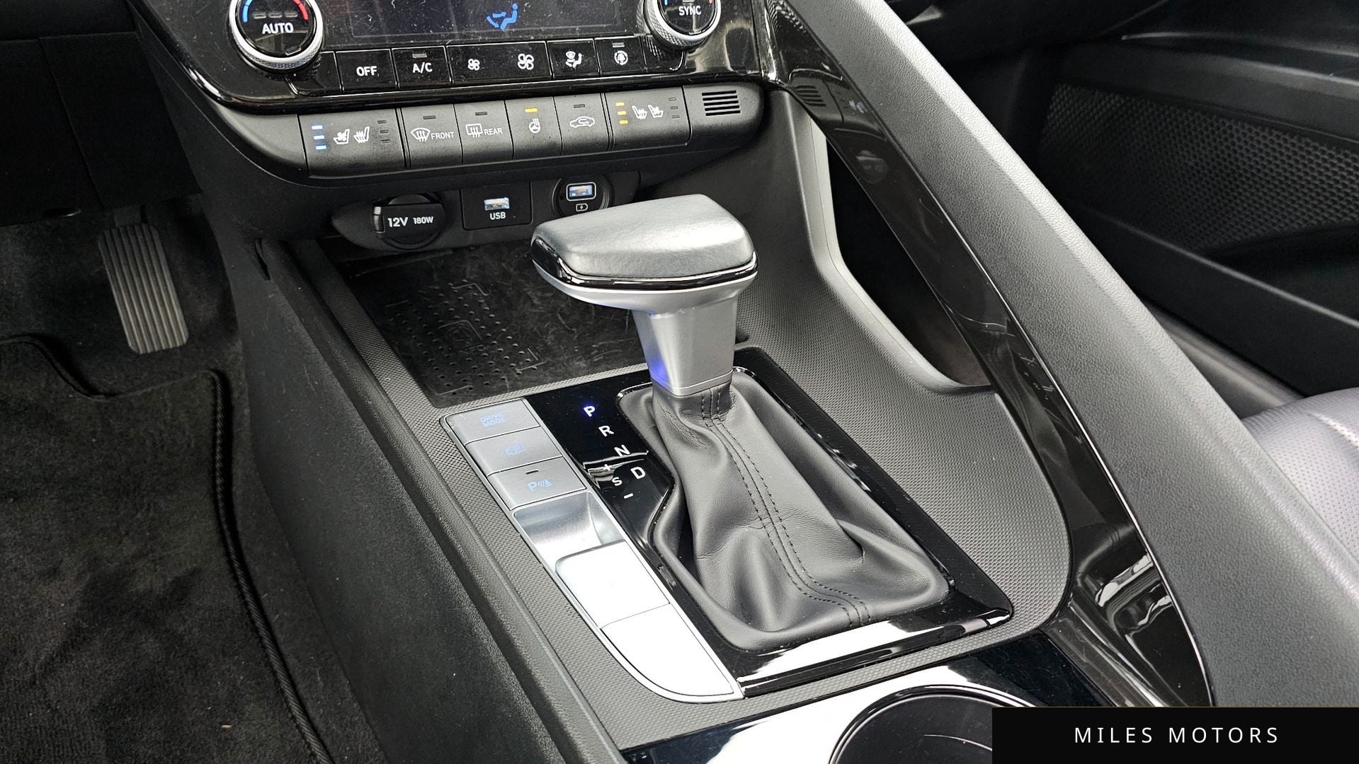Hyundai AVANTE 2021 — миниатюра 12