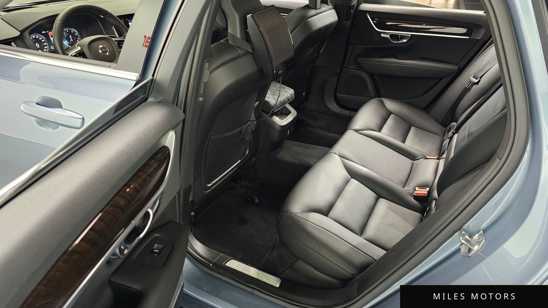 Volvo S90 2017 — миниатюра 12