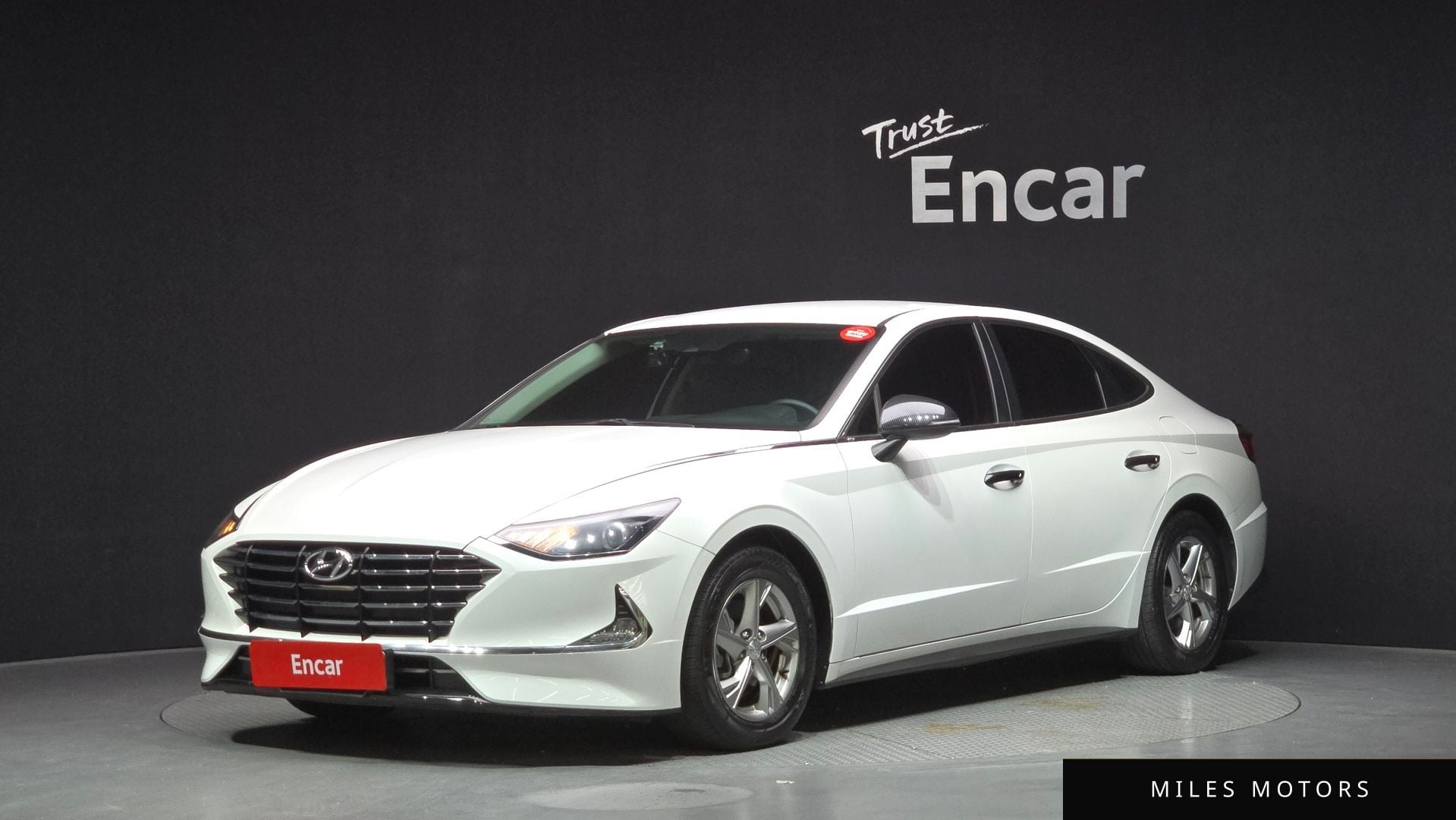 Hyundai Sonata 2020 — фото 1 из 12