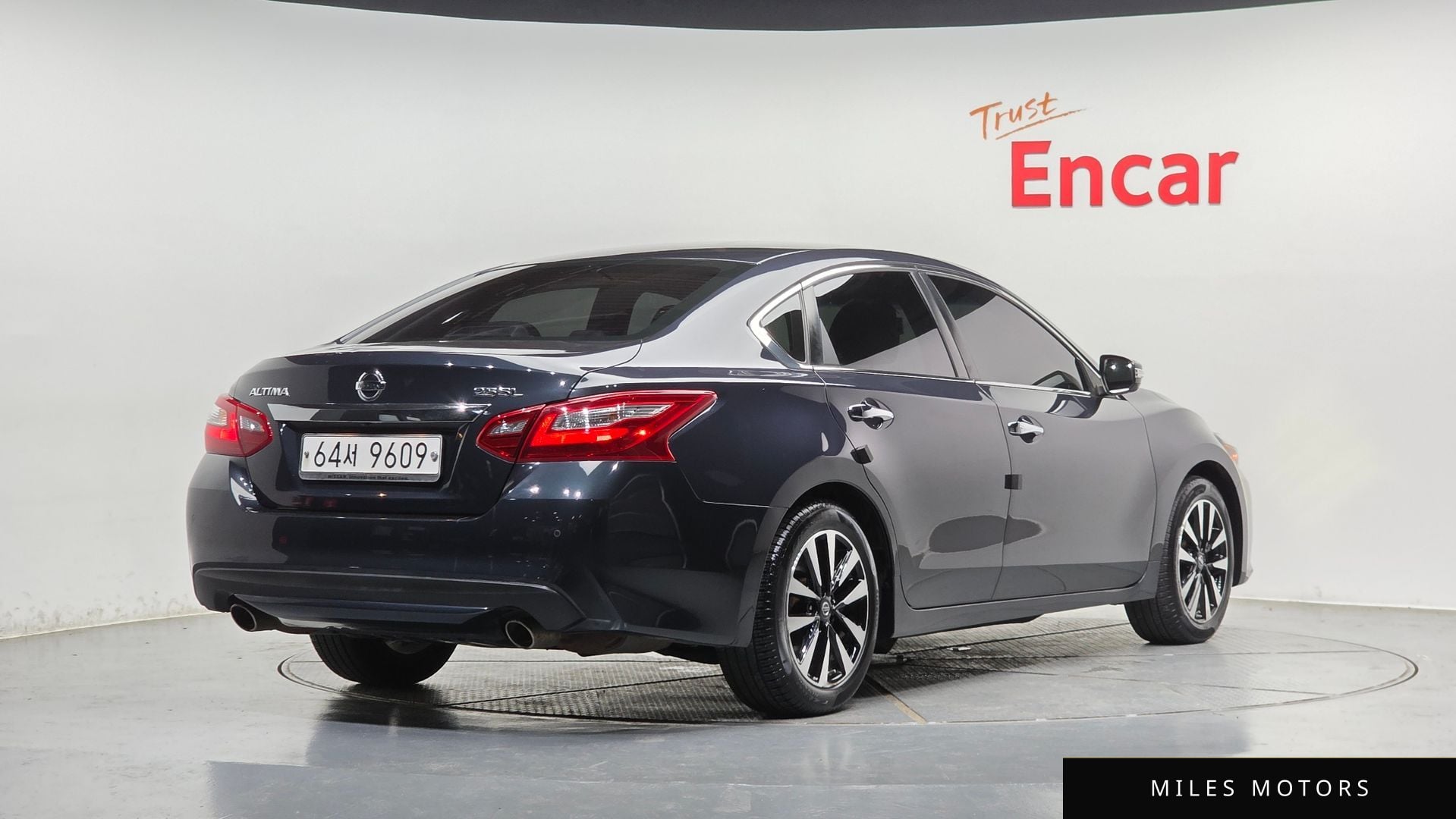 Nissan Altima 2018 — миниатюра 2