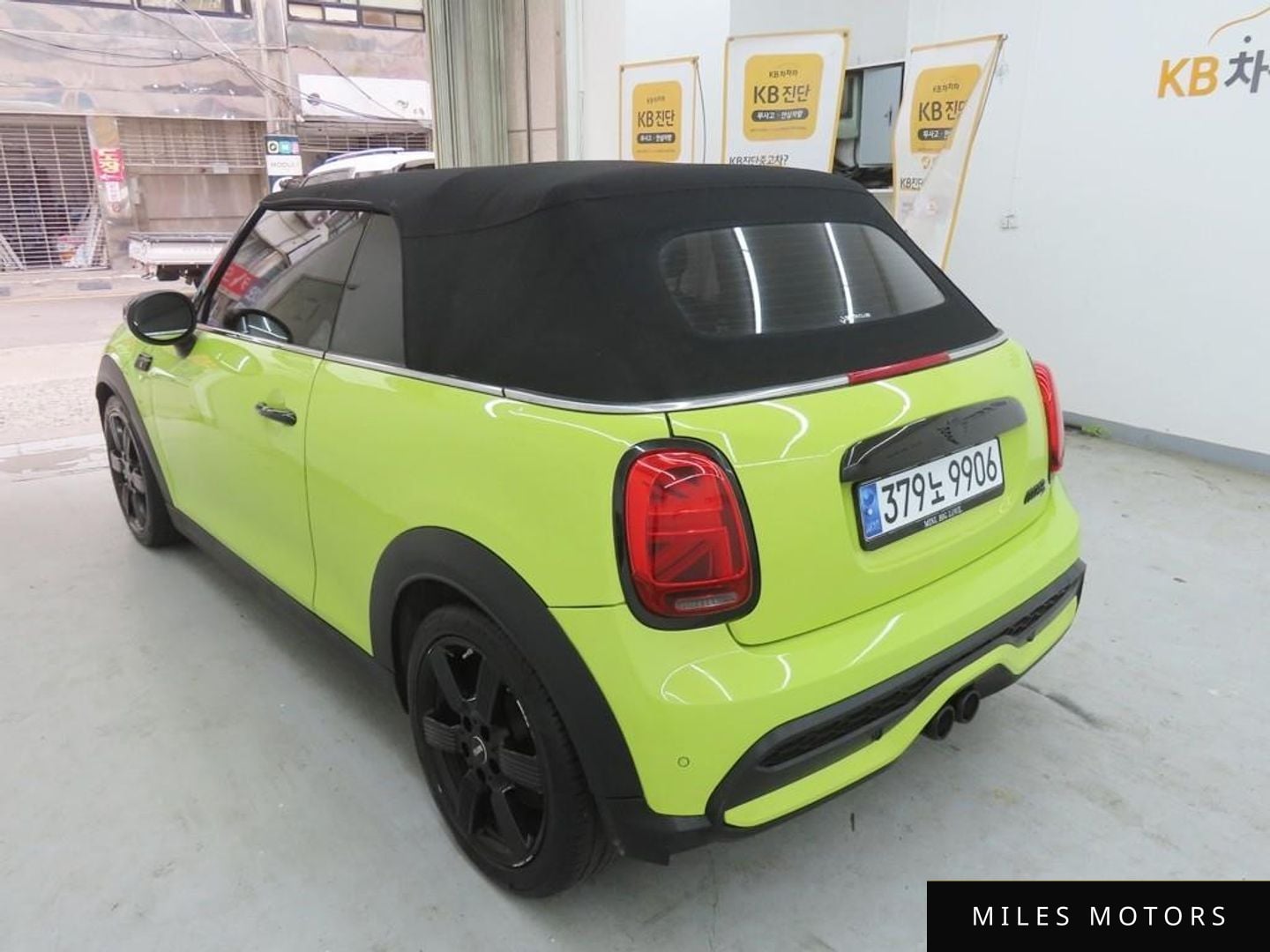 MINI Cooper Convertible 2022 — миниатюра 4