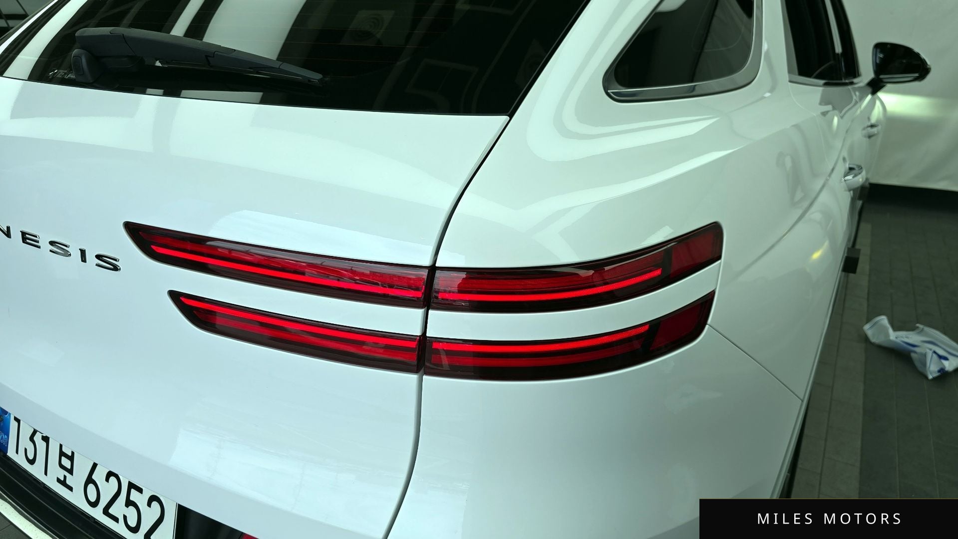 Genesis GV70 2022 — миниатюра 9