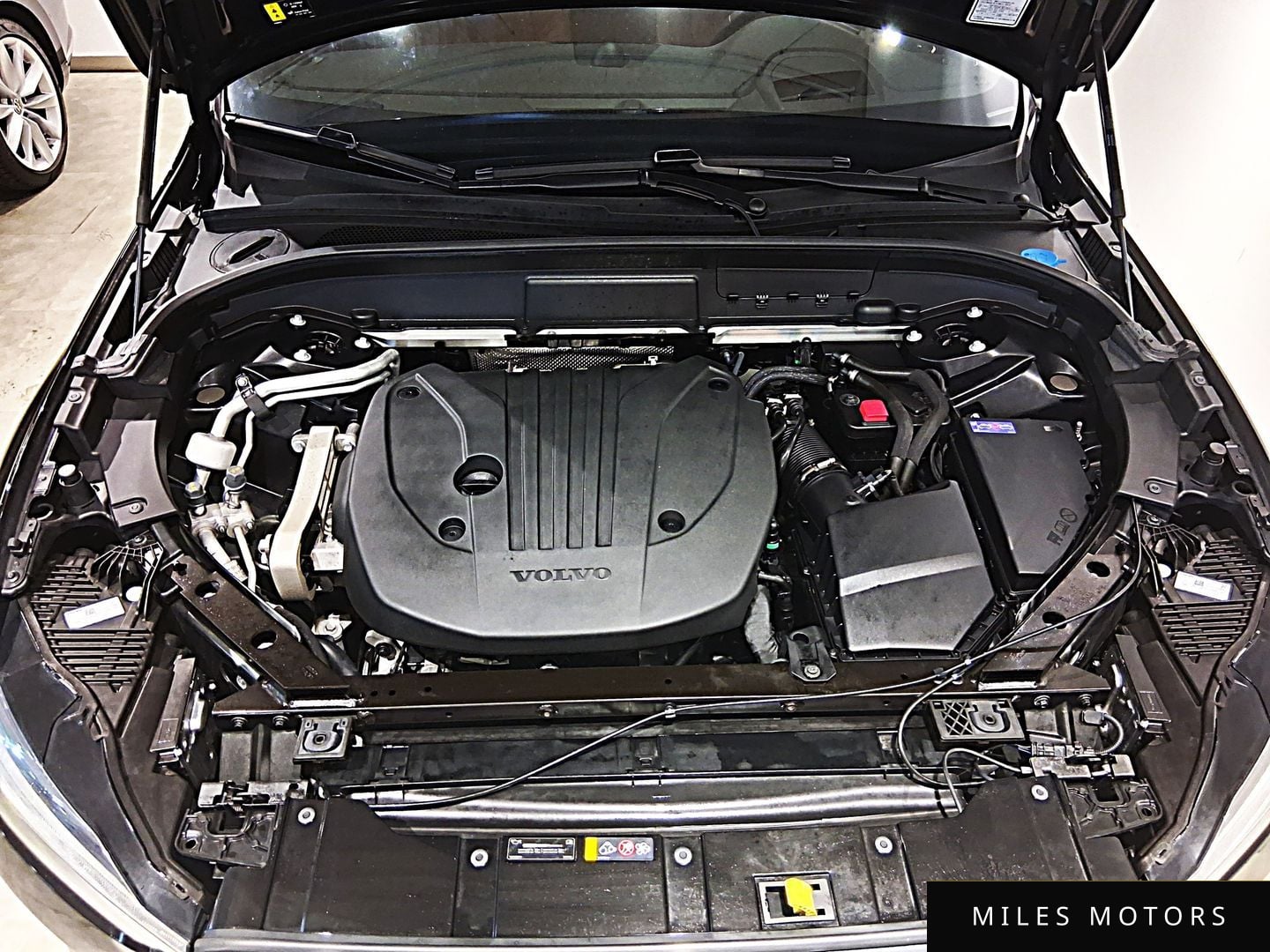 Volvo XC60 2024 — миниатюра 6