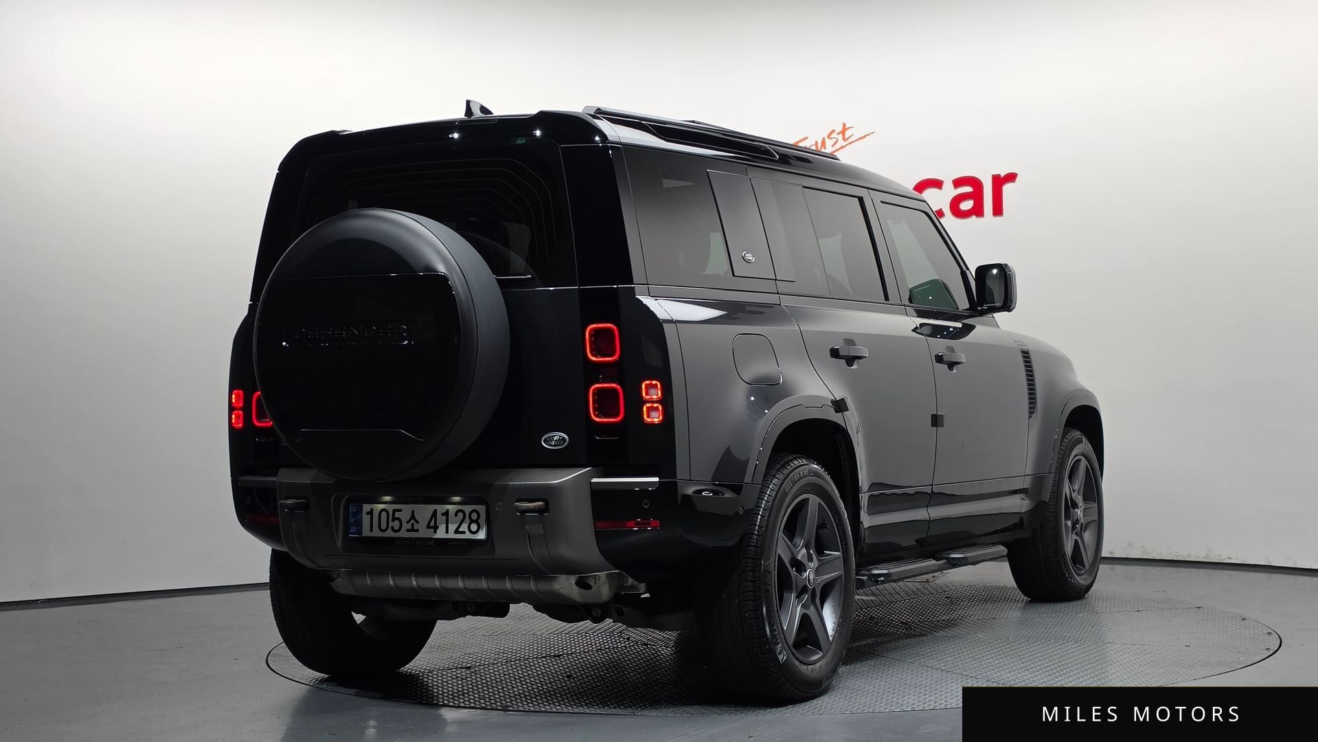 Land Rover Defender 2023 — миниатюра 2