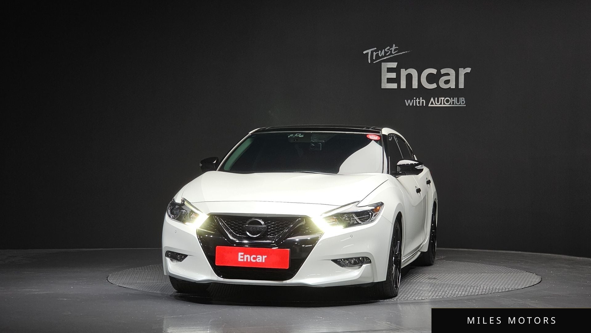 Nissan Maxima 2017 — миниатюра 3