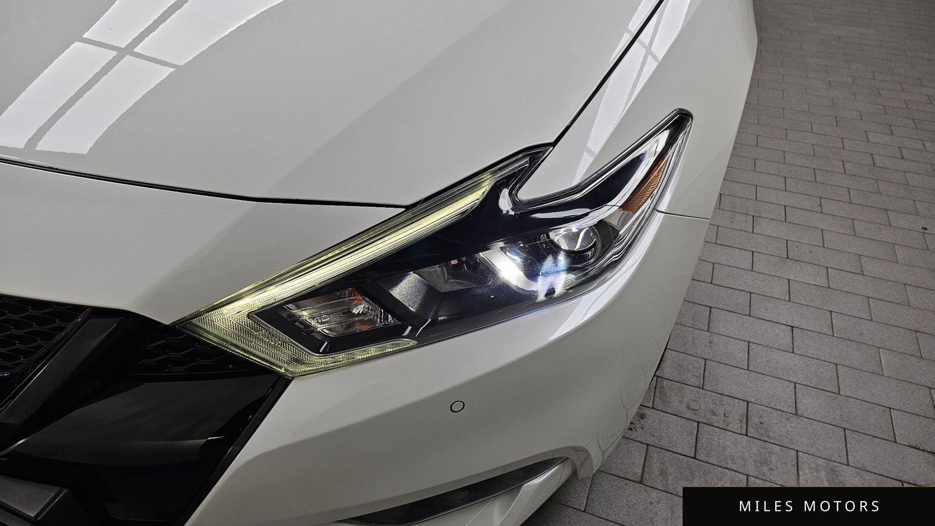 Nissan Maxima 2017 — миниатюра 8