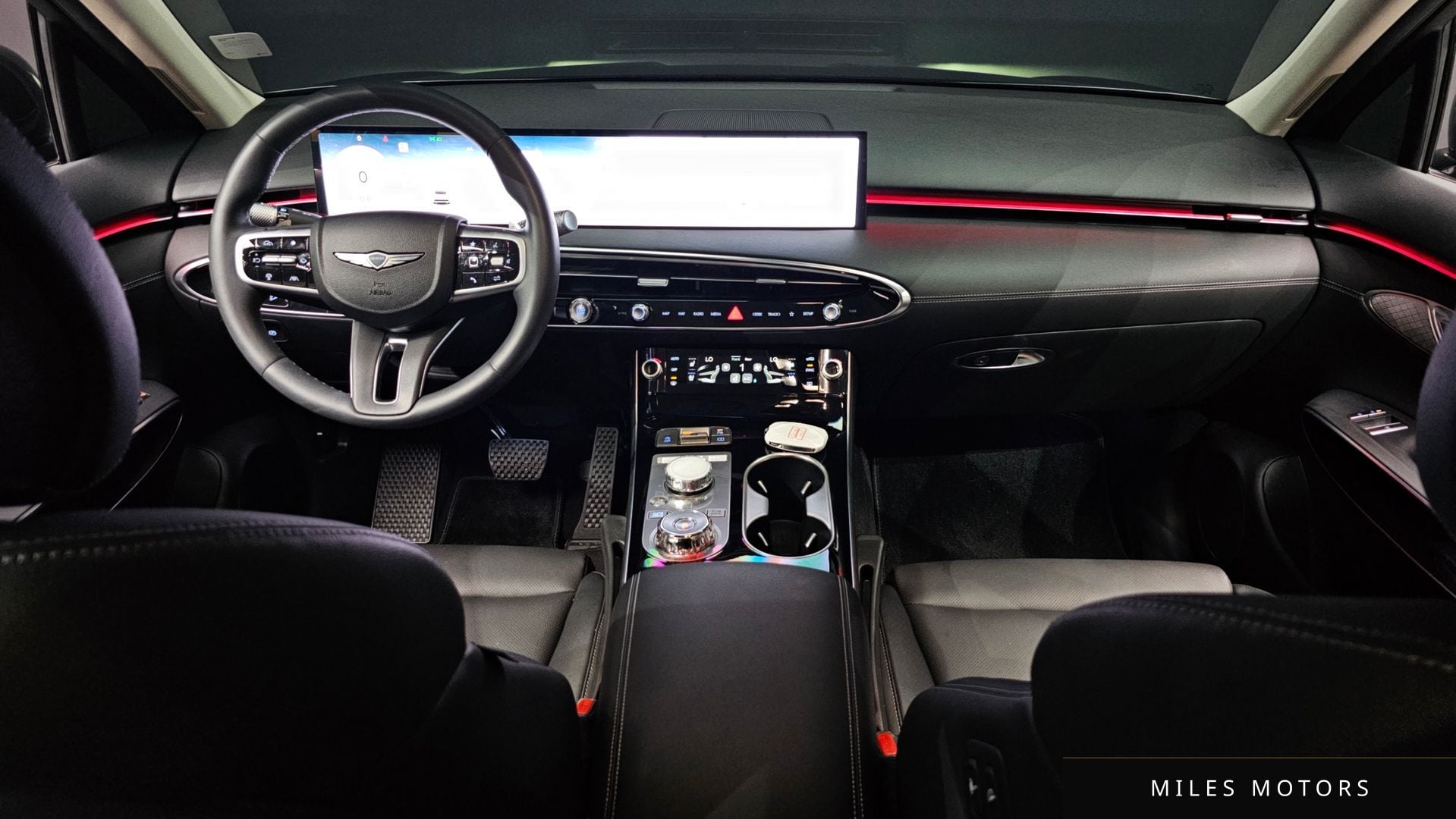 Genesis GV70 2025 — миниатюра 10