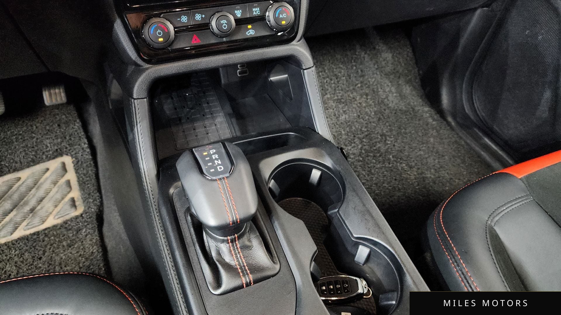 Ford Ranger 2025 — миниатюра 12