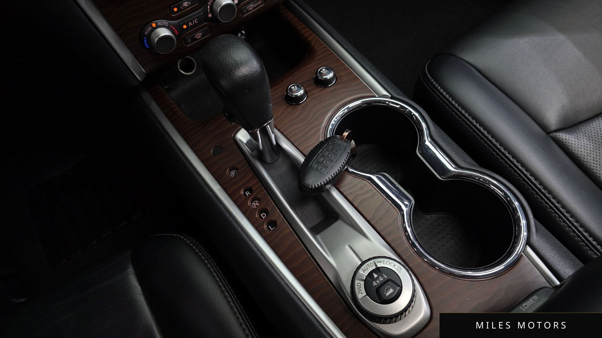 Nissan Pathfinder 2017 — миниатюра 9