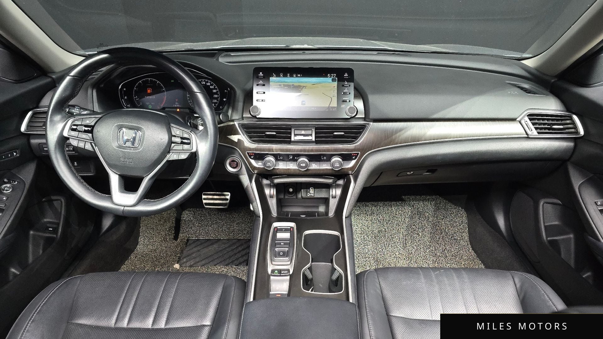 Honda Accord 2018 — миниатюра 10