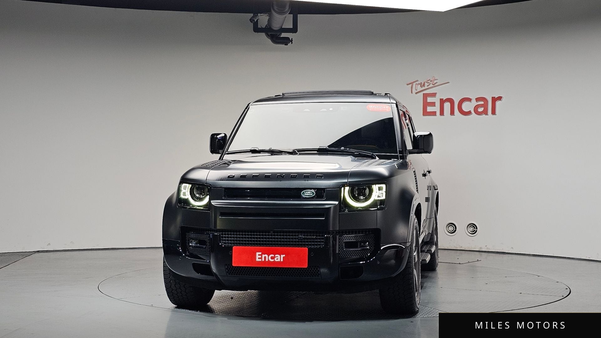 Land Rover Defender 2023 — миниатюра 2