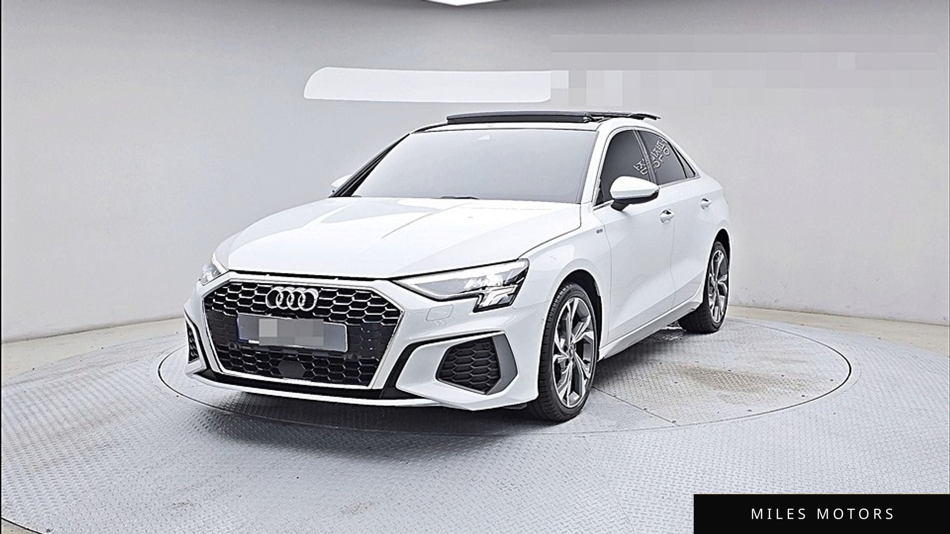 Audi A3 (8Y) 2023 — фото 1 из 12