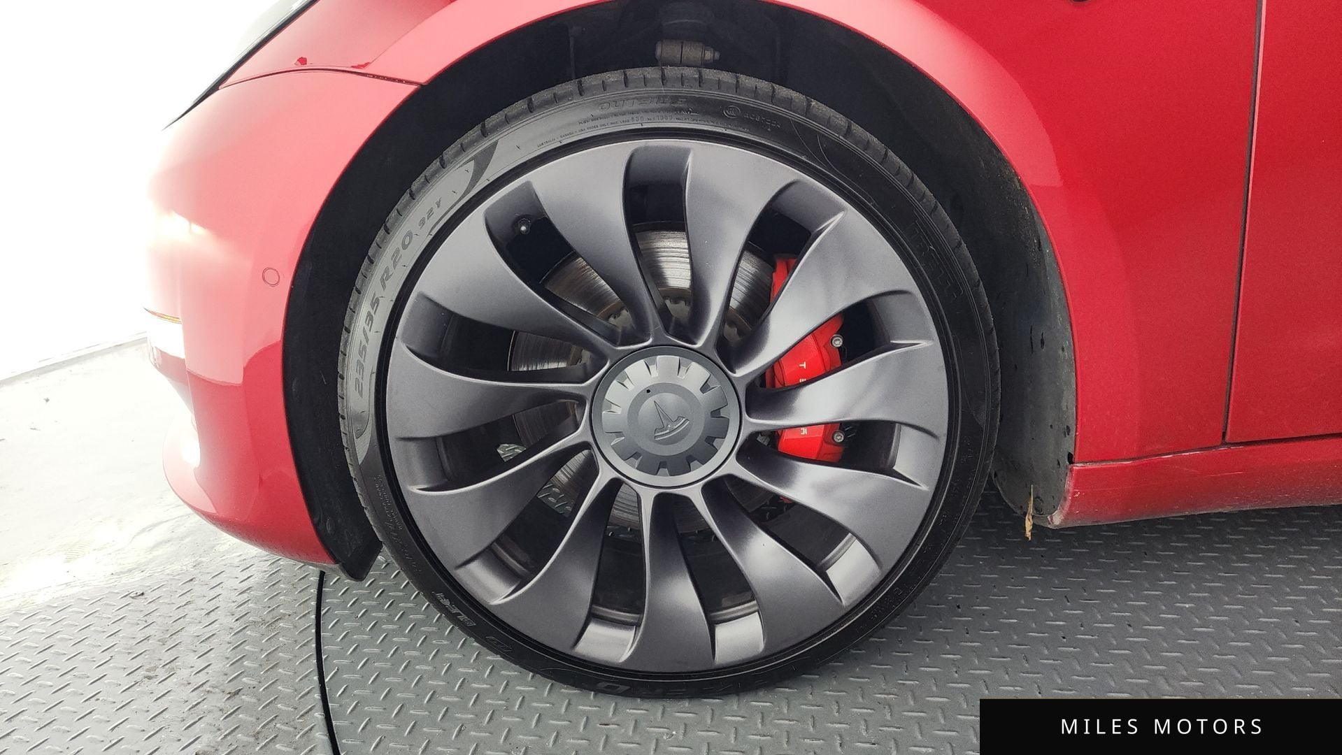 Tesla Model 3 2021 — миниатюра 5