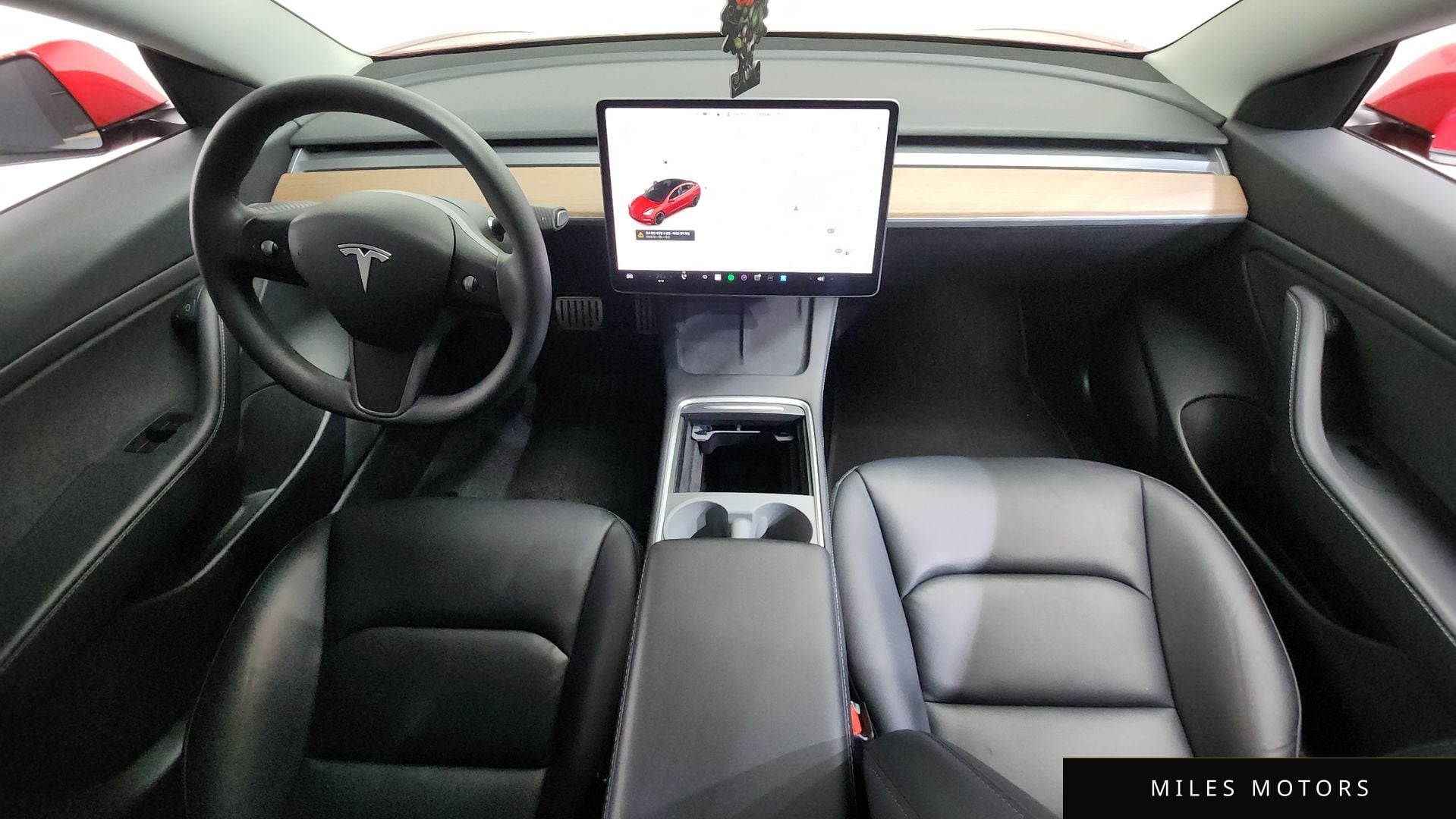 Tesla Model 3 2021 — миниатюра 7