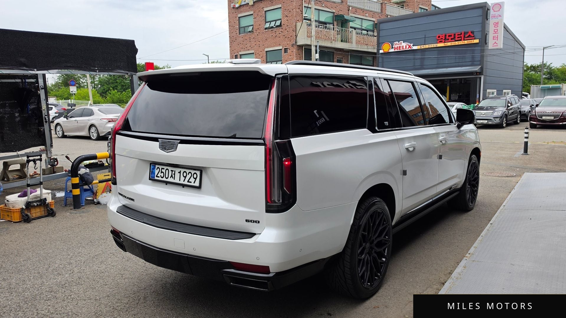 Cadillac Escalade 2021 — миниатюра 2