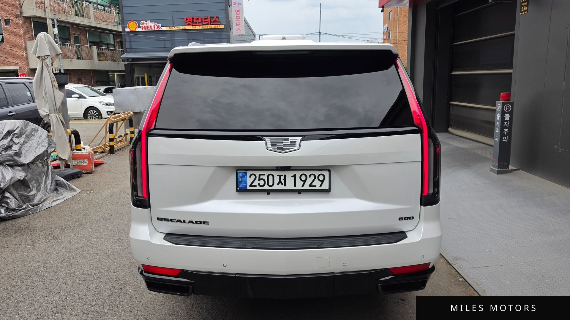 Cadillac Escalade 2021 — миниатюра 4