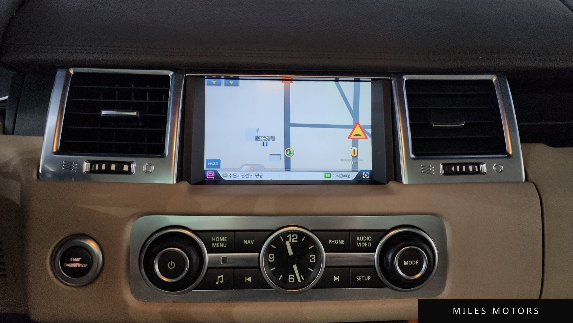 Land Rover Range Rover Sport 2013 — миниатюра 12