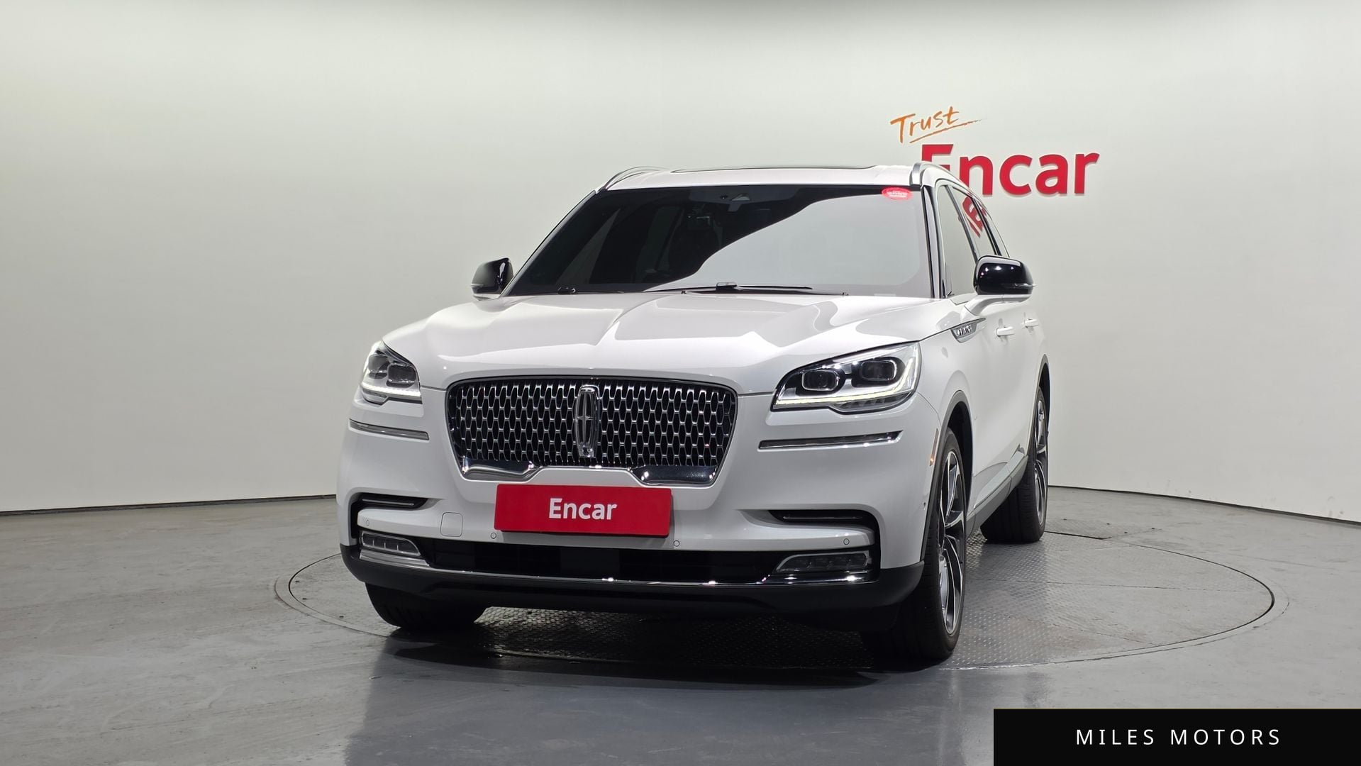 Lincoln Aviator 2022 — миниатюра 3